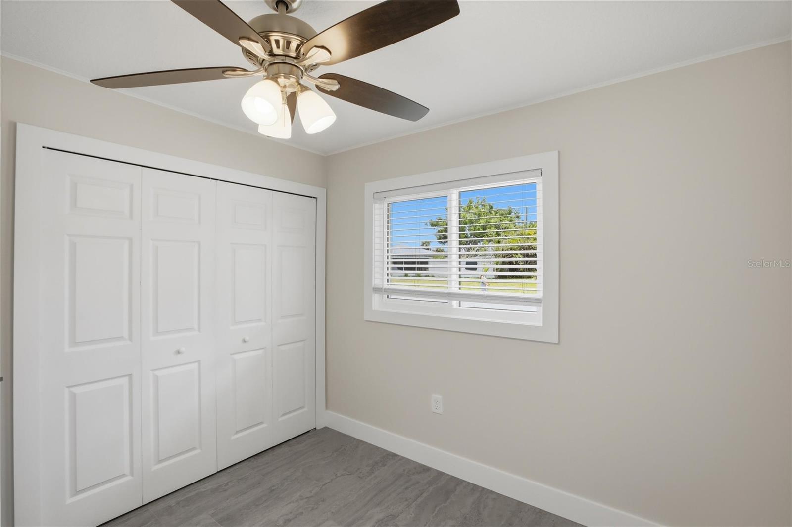 WINDSOR PARK FIRST UNIT - Residential