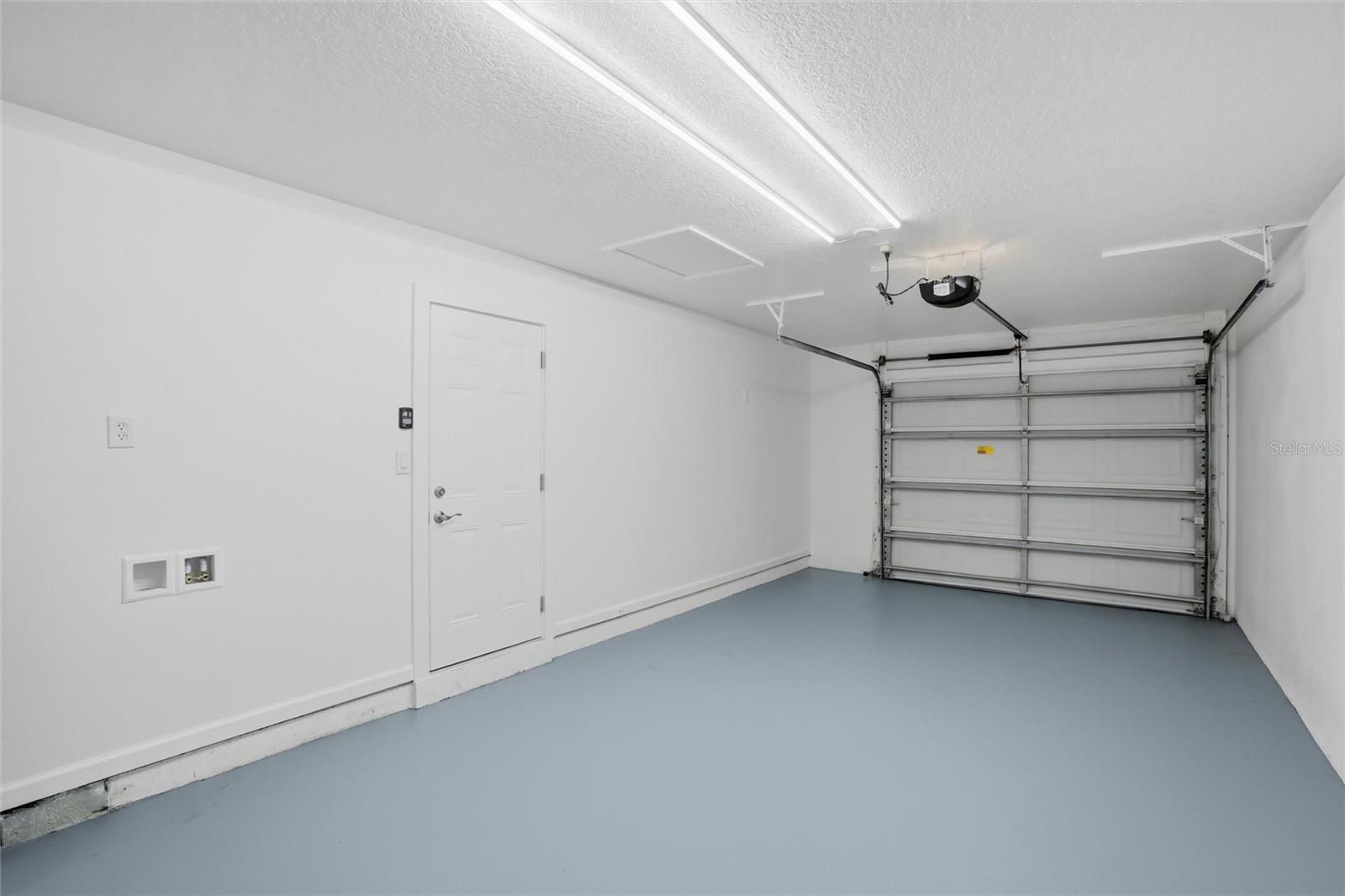 WINDSOR PARK FIRST UNIT - Residential