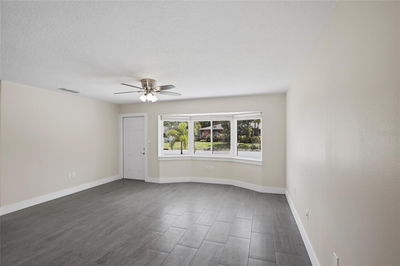 WINDSOR PARK FIRST UNIT - Residential