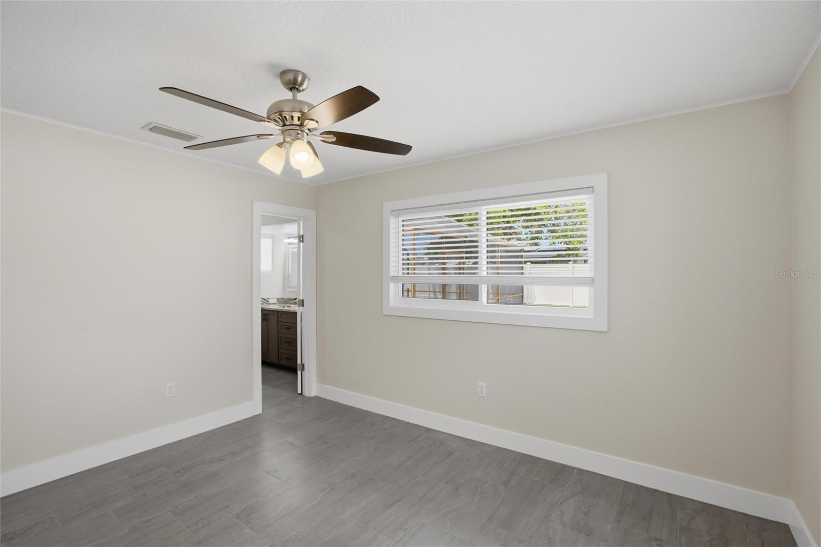 WINDSOR PARK FIRST UNIT - Residential