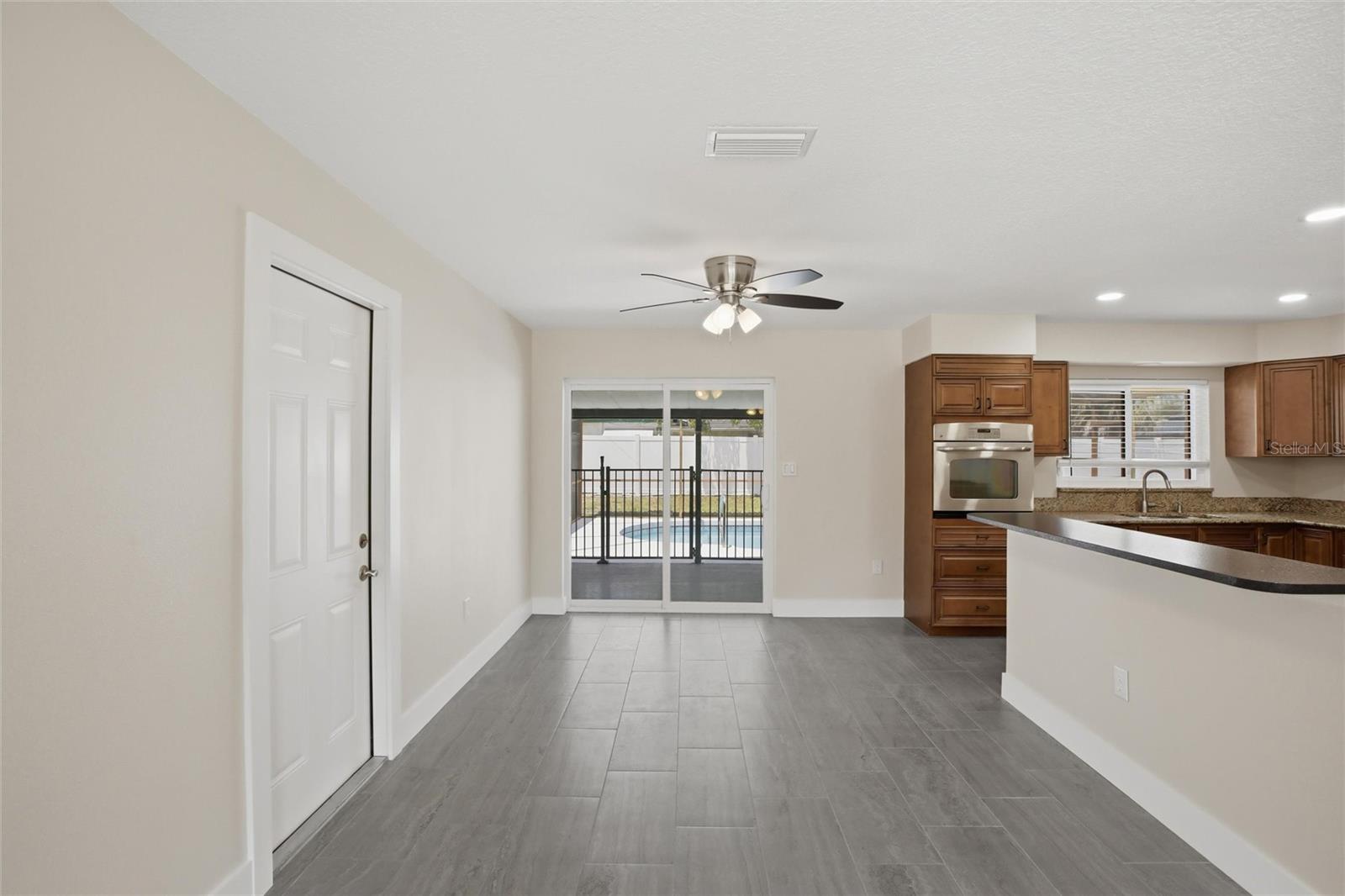 WINDSOR PARK FIRST UNIT - Residential