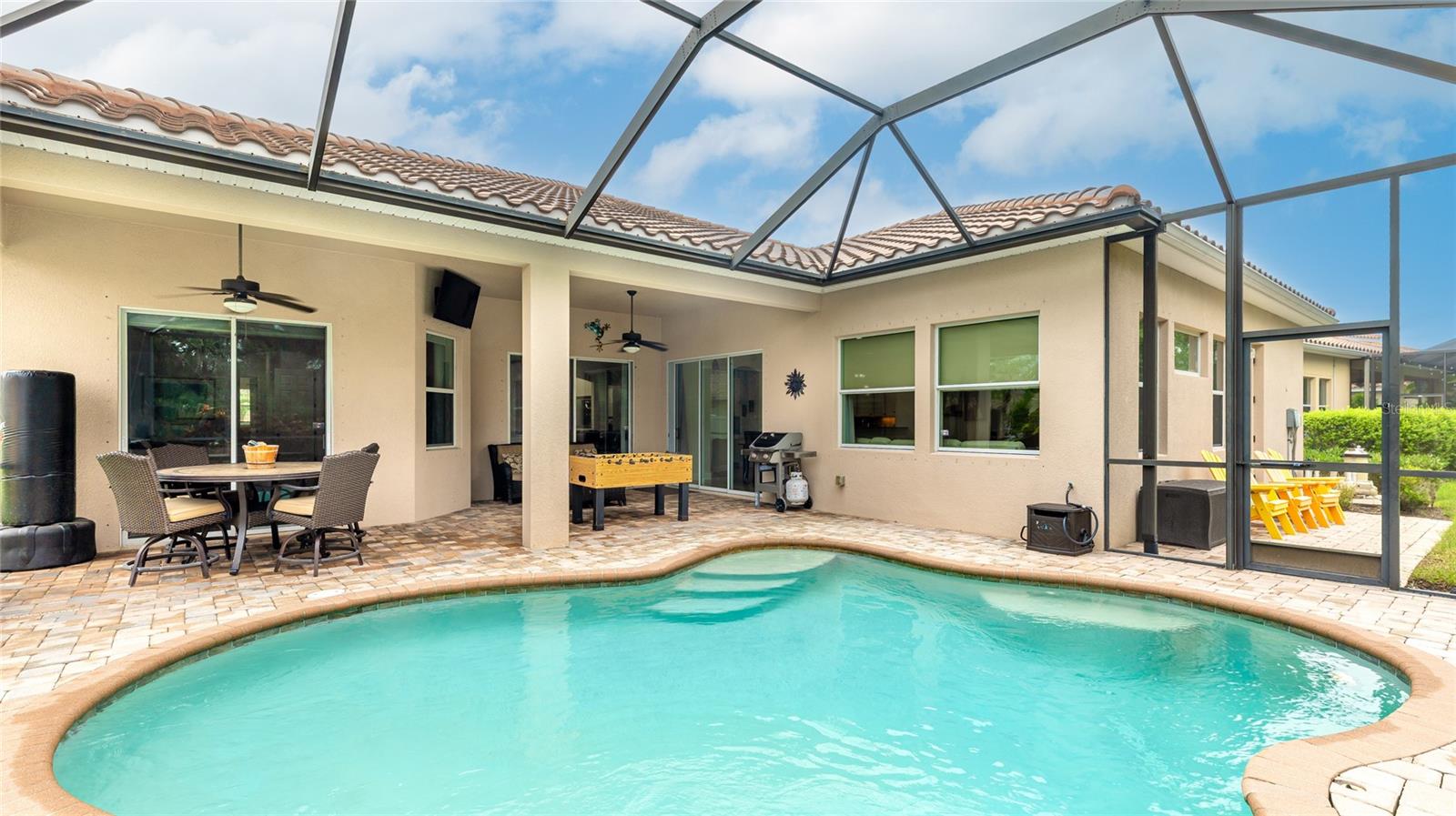 5621 ROCK DOVE DRIVE
