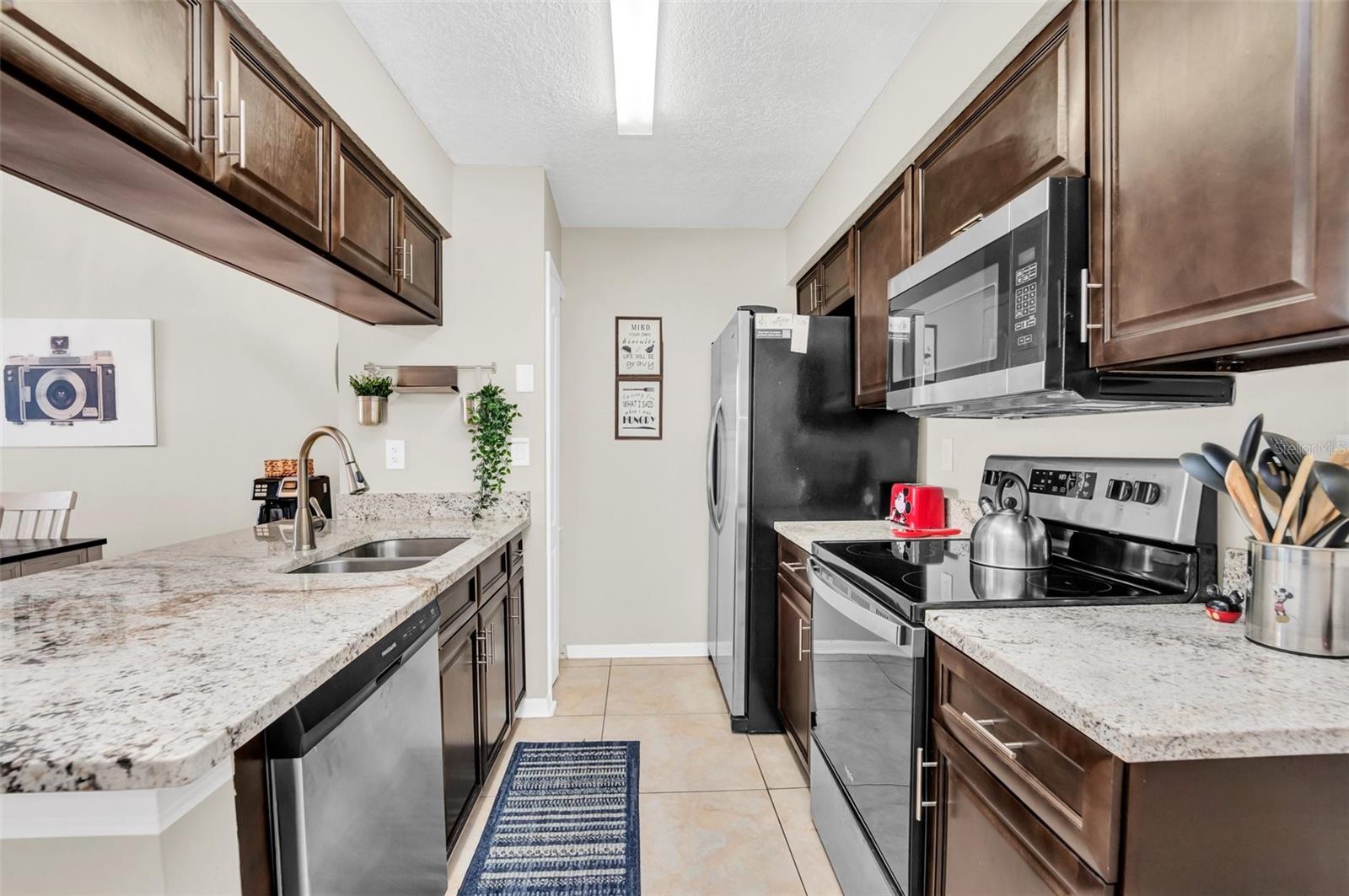 VILLAS AT SOMERSET - Residential