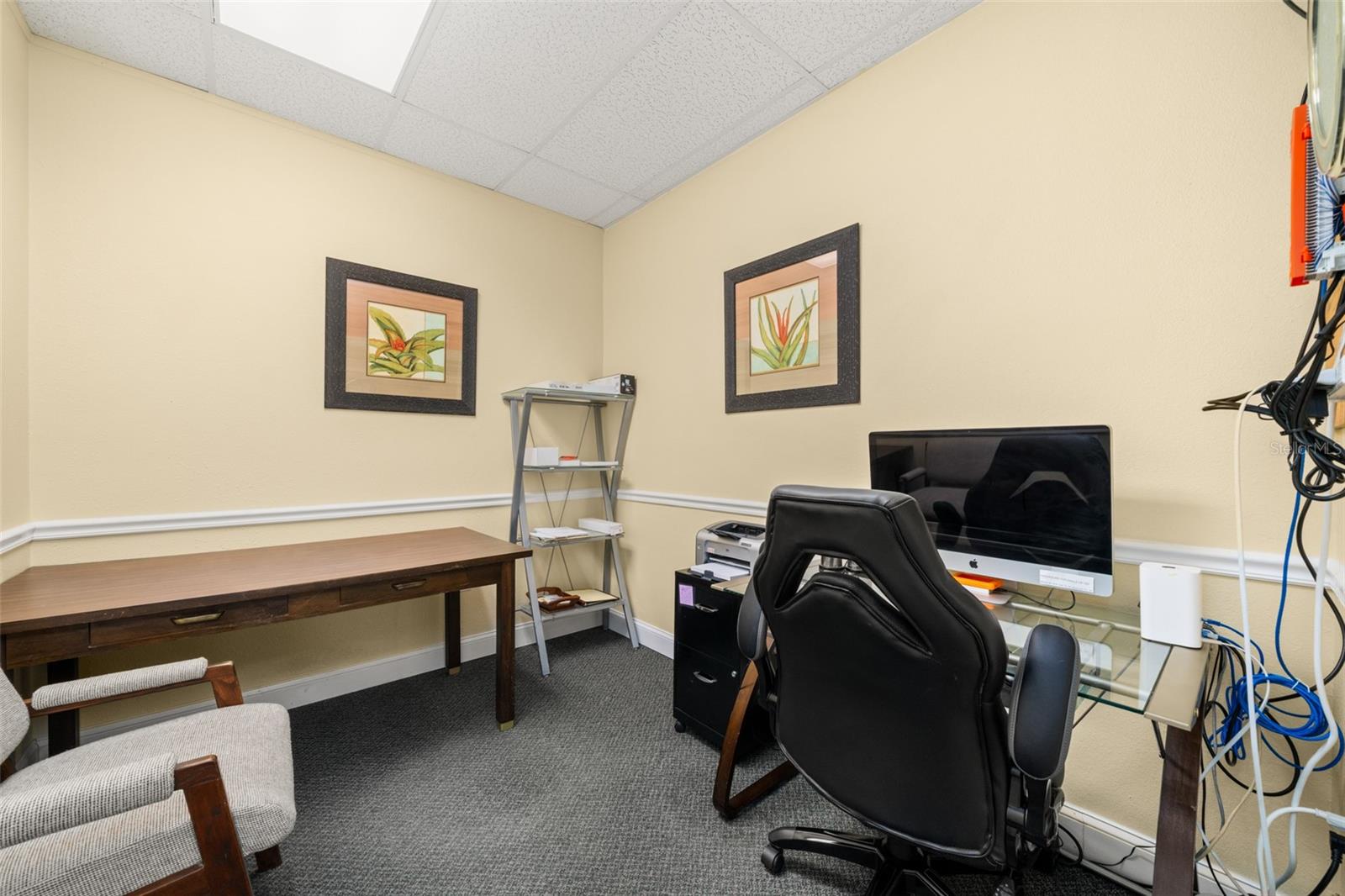 WEST SHORE PLAZA - Commercial Sale