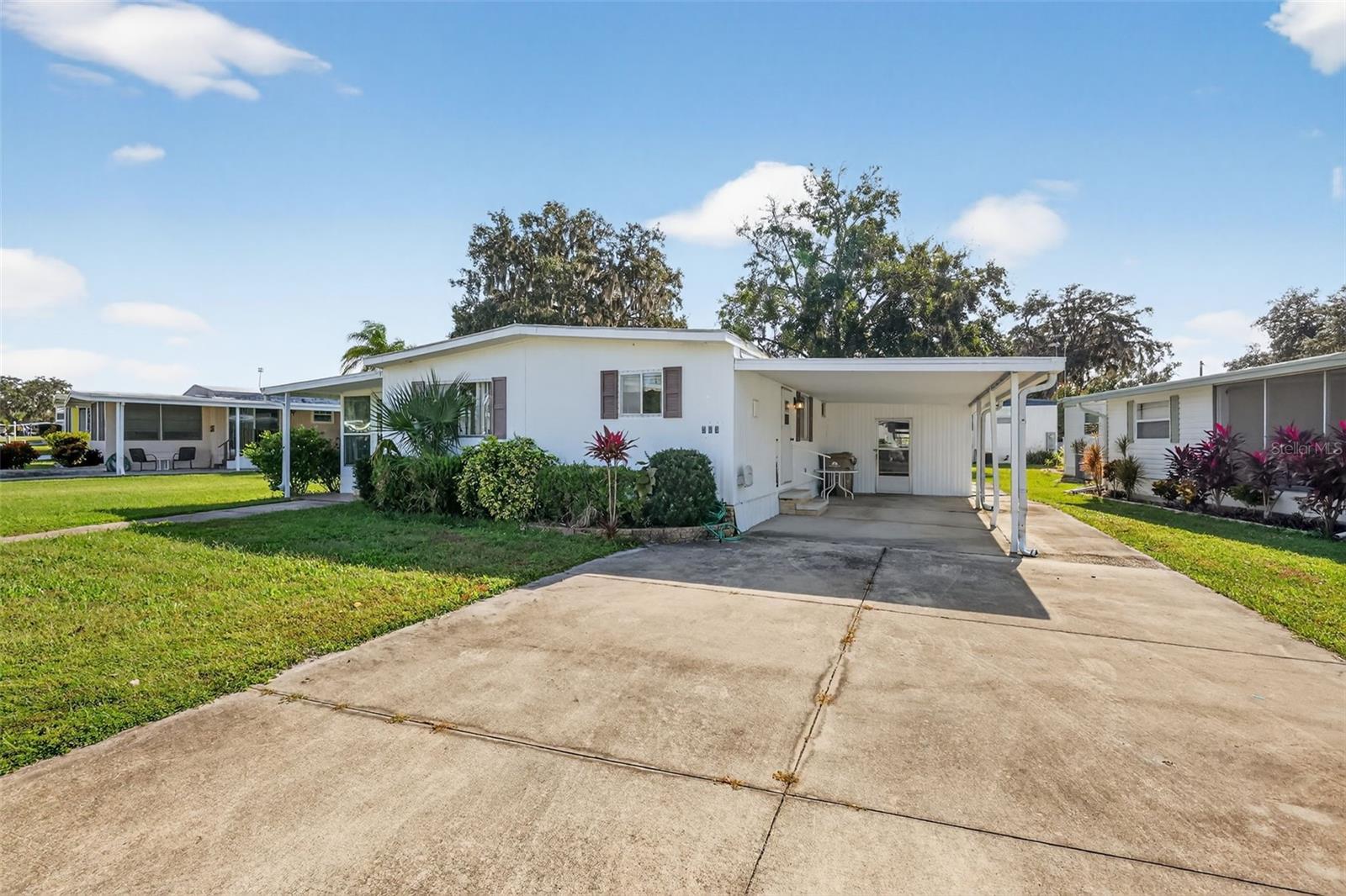 BONFIRE MOBILE HOME VILLAGE SUB - Residential