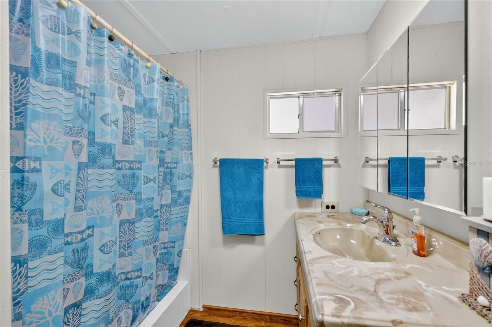 BONFIRE MOBILE HOME VILLAGE SUB - Residential