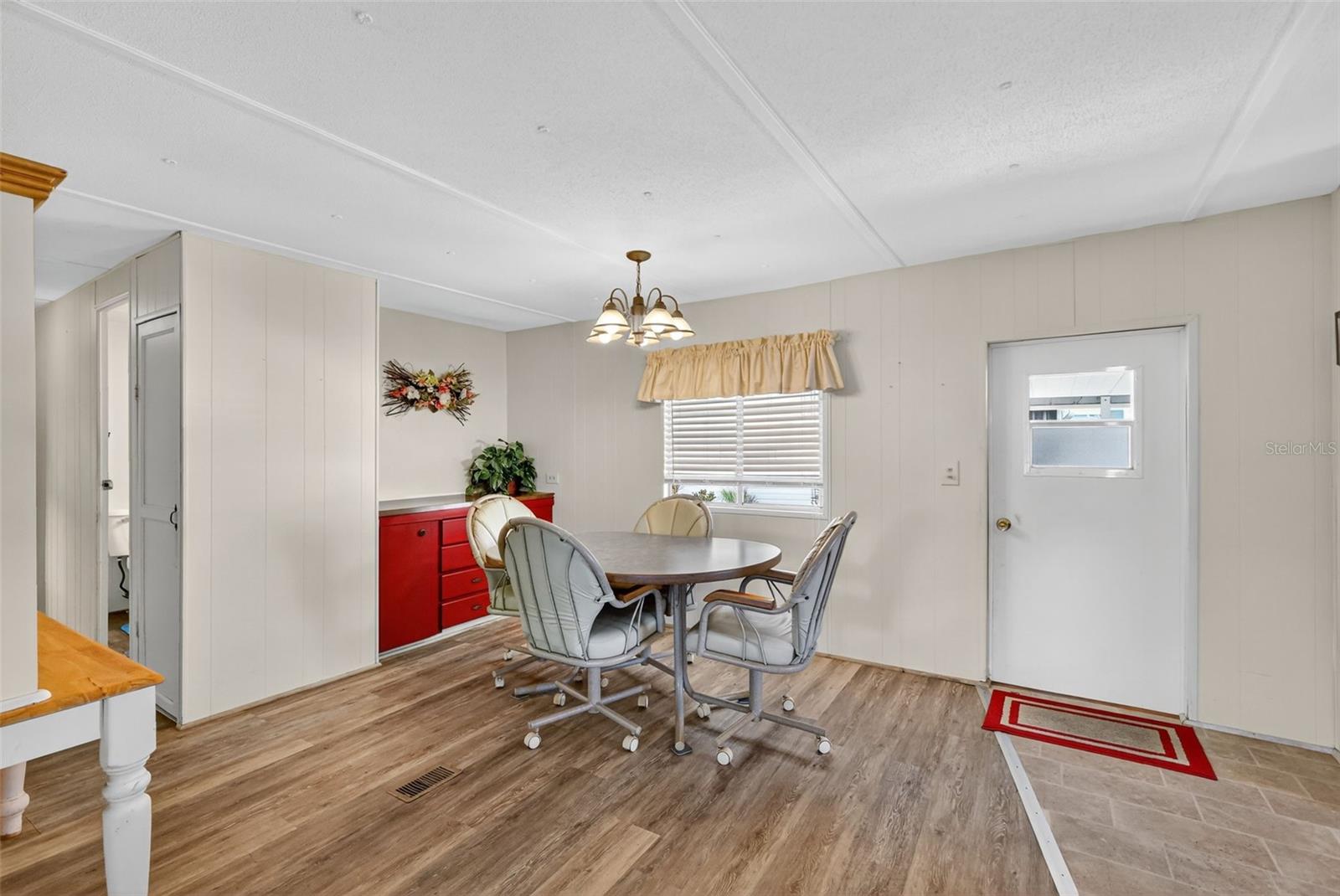 BONFIRE MOBILE HOME VILLAGE SUB - Residential