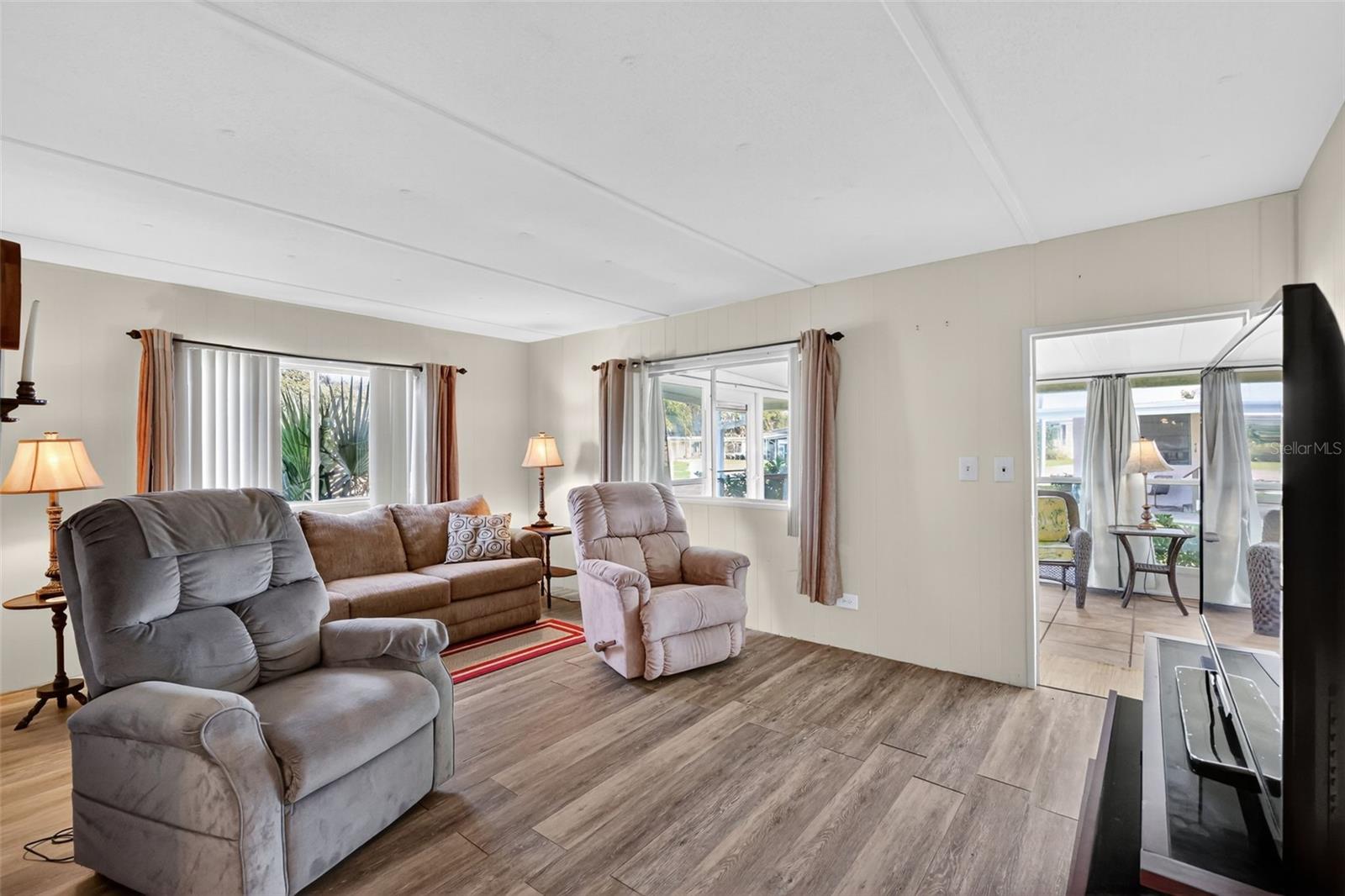 BONFIRE MOBILE HOME VILLAGE SUB - Residential