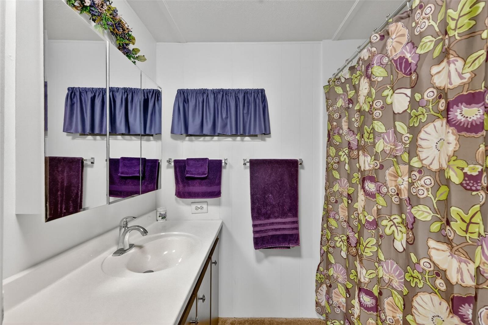 BONFIRE MOBILE HOME VILLAGE SUB - Residential