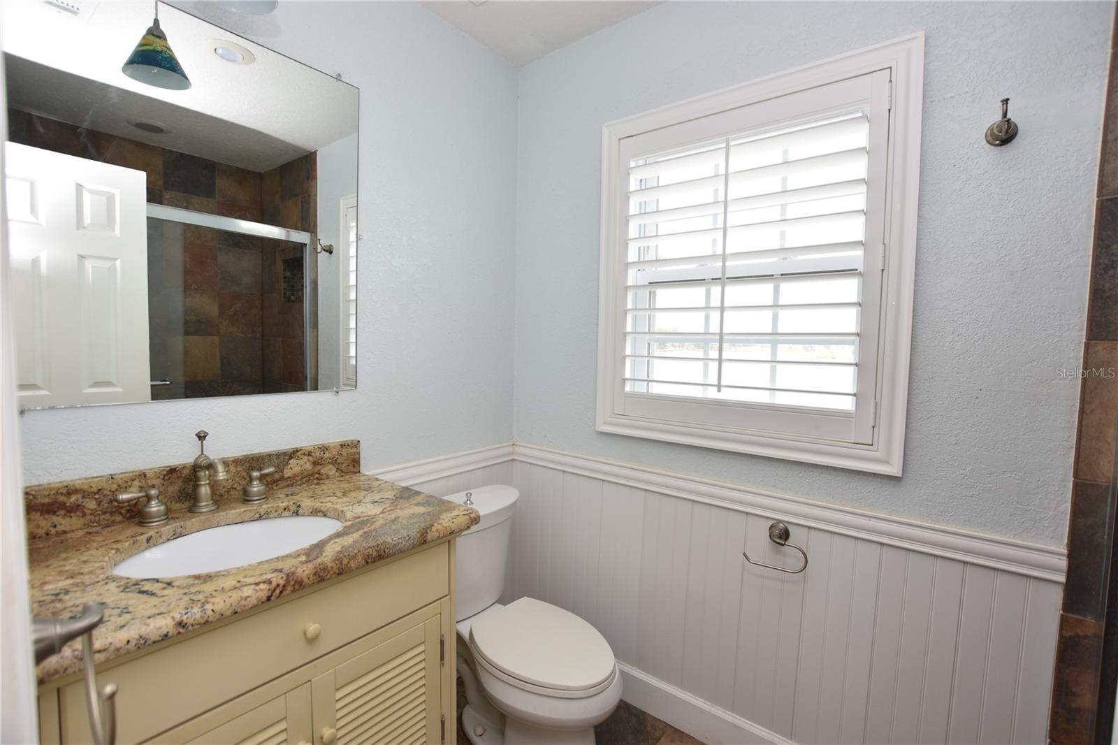 LAKE BENTLEY SHORES CONDO PH 01 - Residential Lease