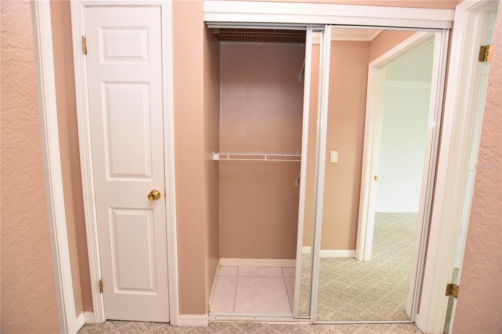 LAKE BENTLEY SHORES CONDO PH 01 - Residential Lease