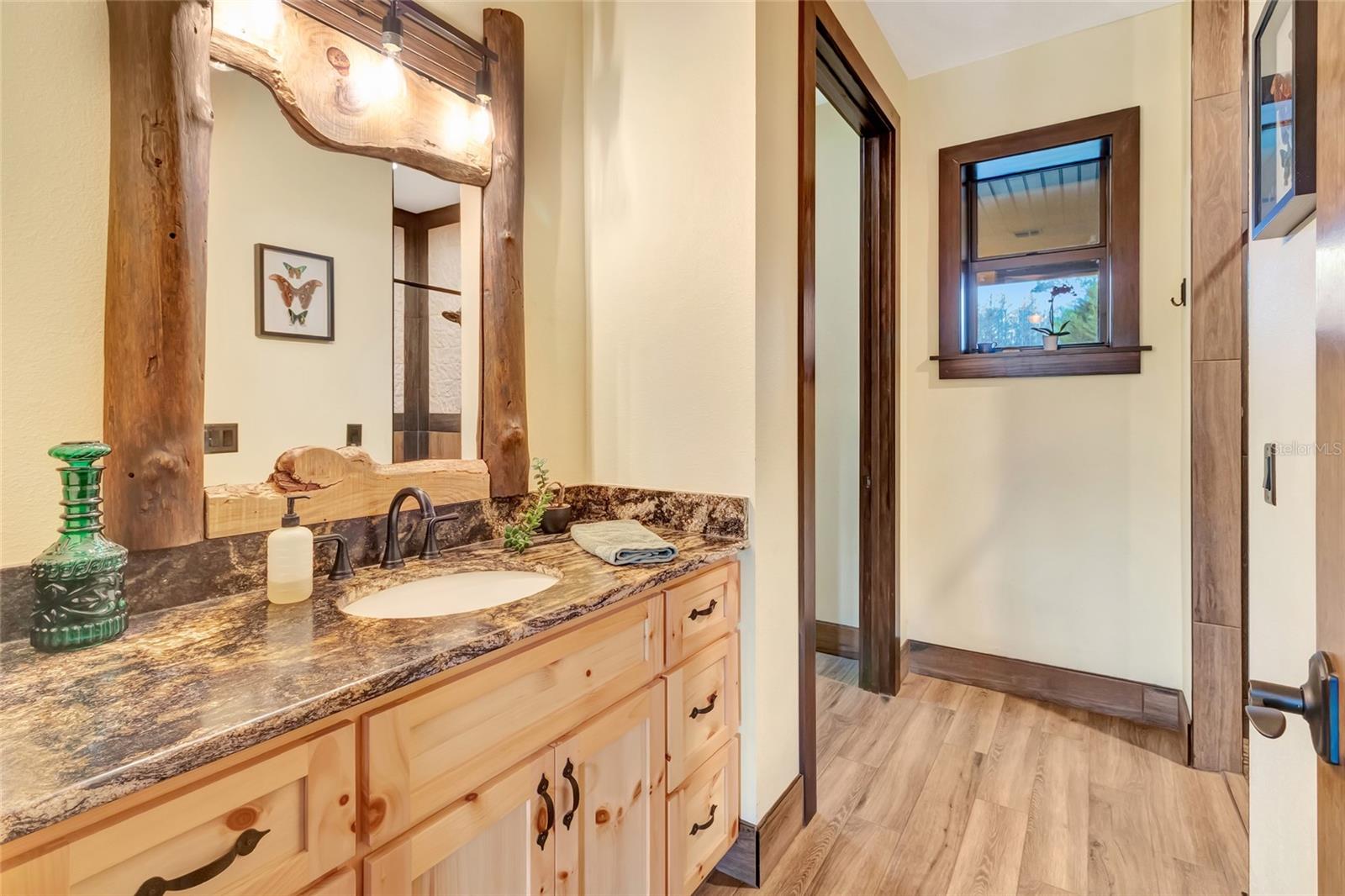 ACREAGE & UNREC - Residential