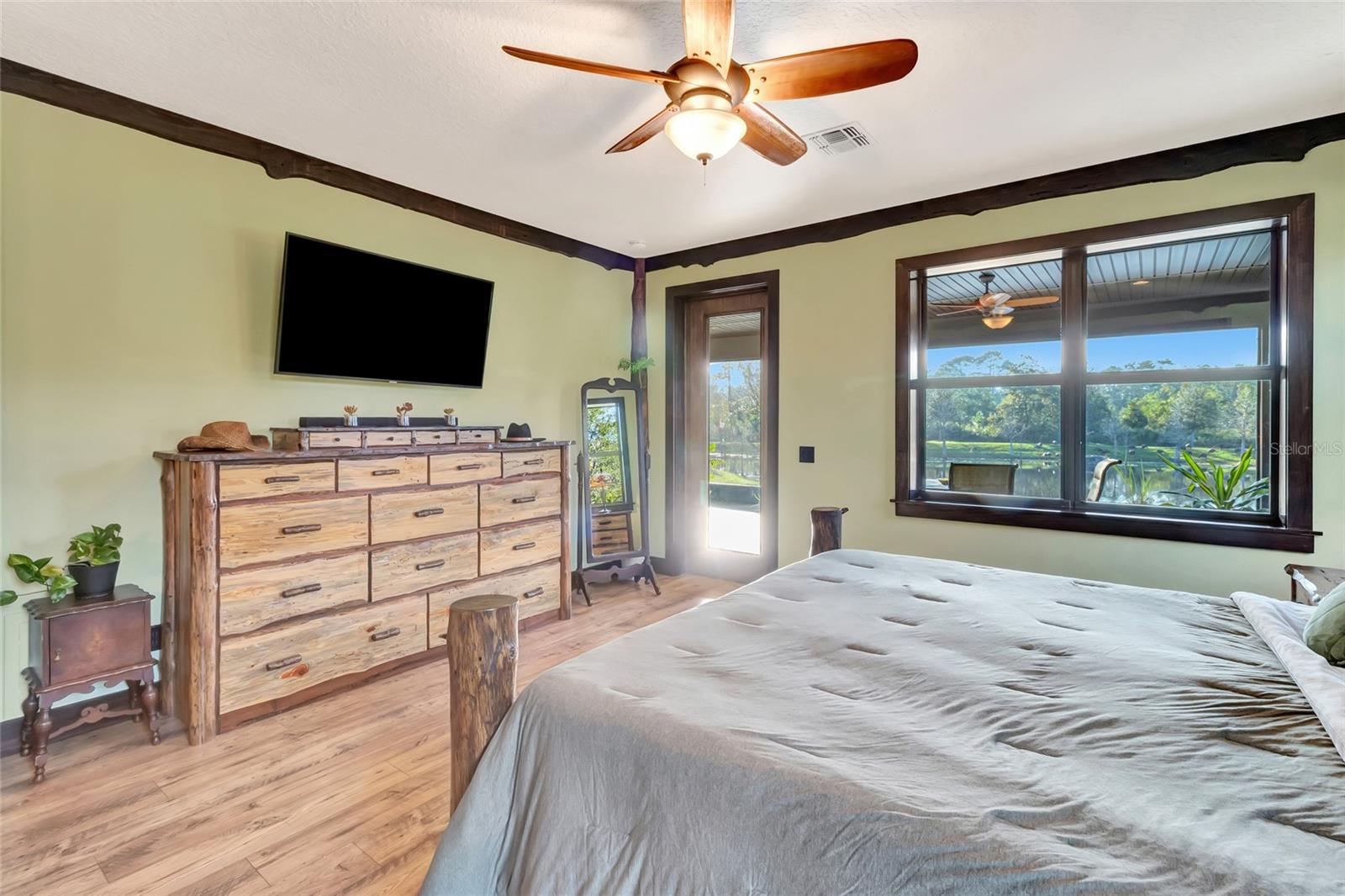 ACREAGE & UNREC - Residential