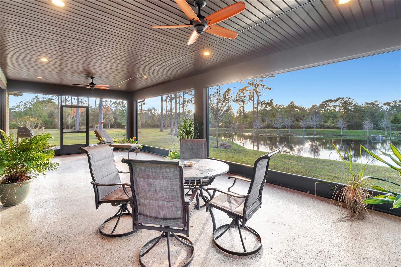 ACREAGE & UNREC - Residential