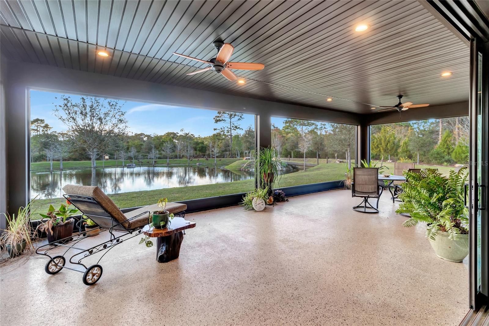 ACREAGE & UNREC - Residential