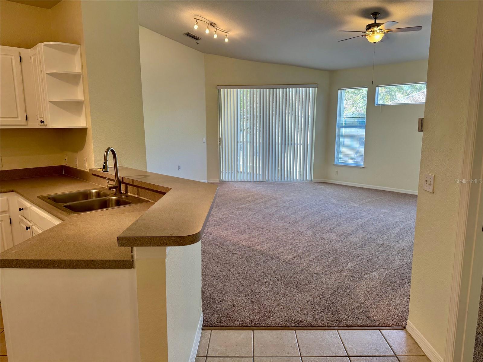VISCONTI WEST - Residential Lease