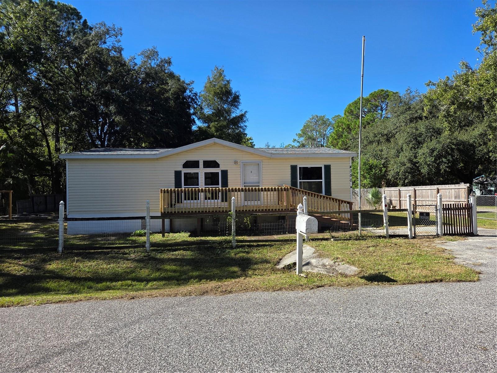 FT APACHE 1ST ADD - Residential