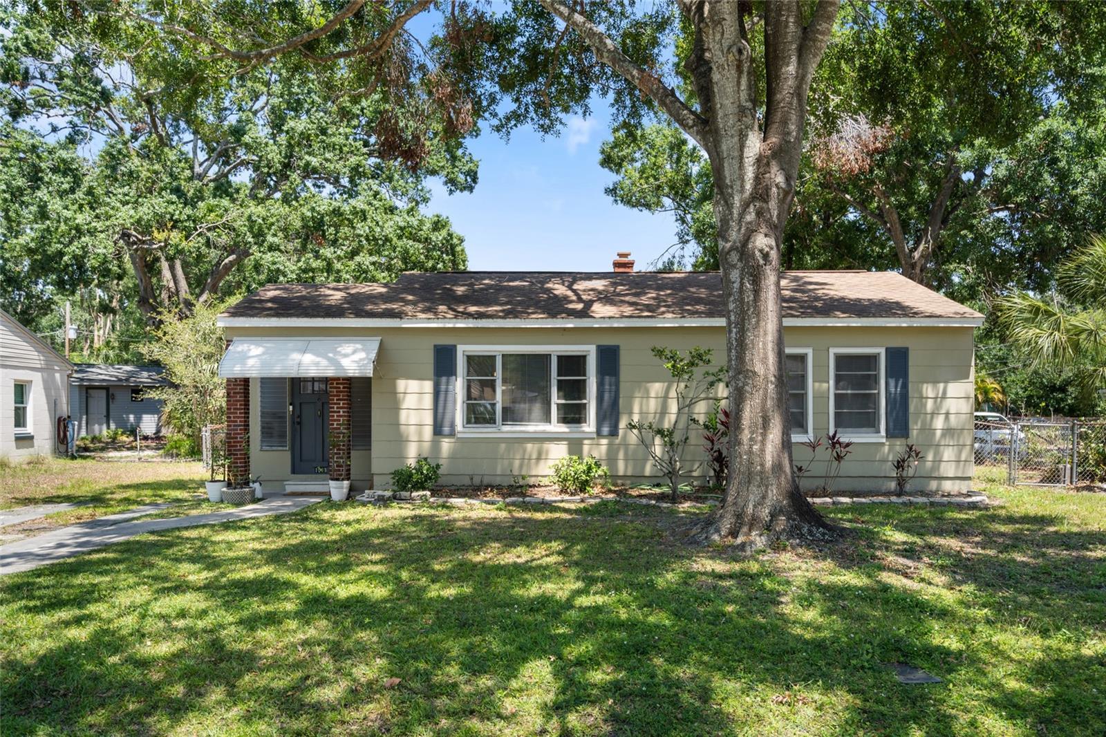 1013 N BASK DRIVE