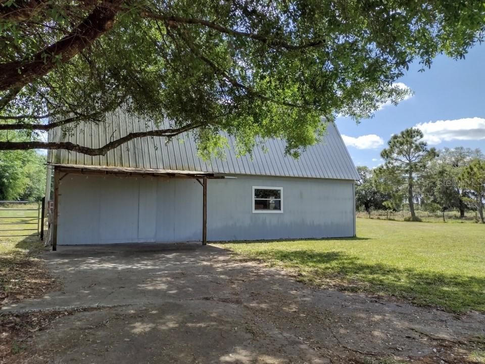 ACREAGE - Residential