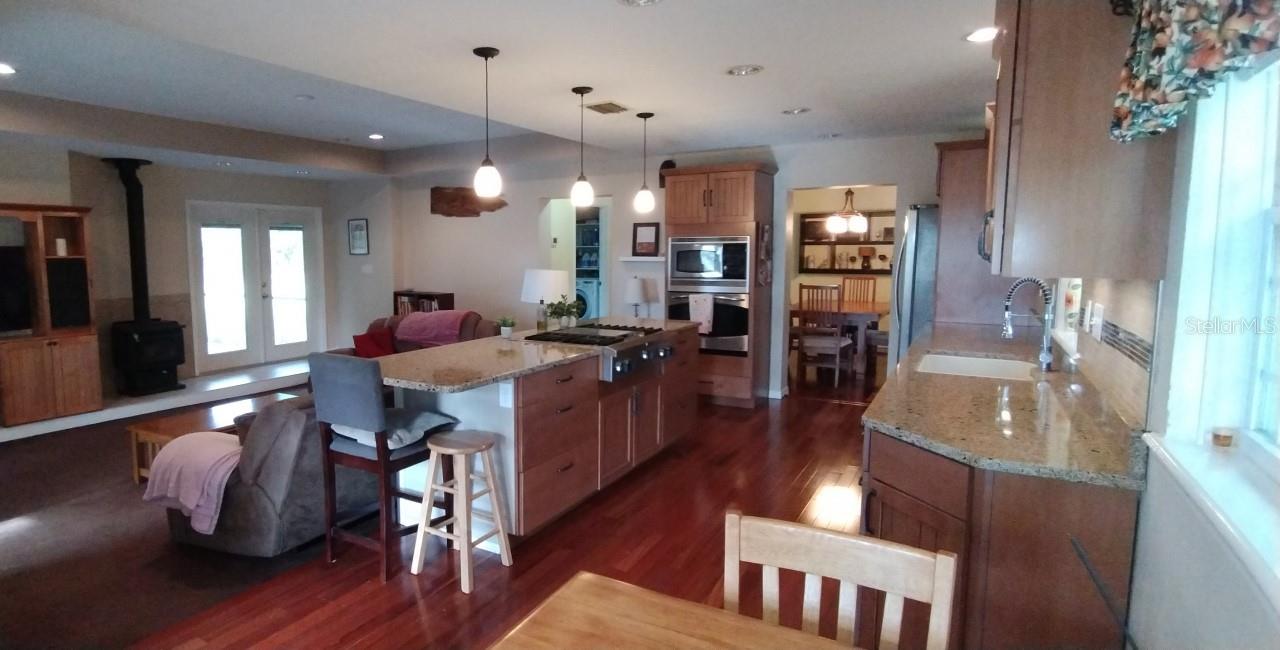 ACREAGE - Residential