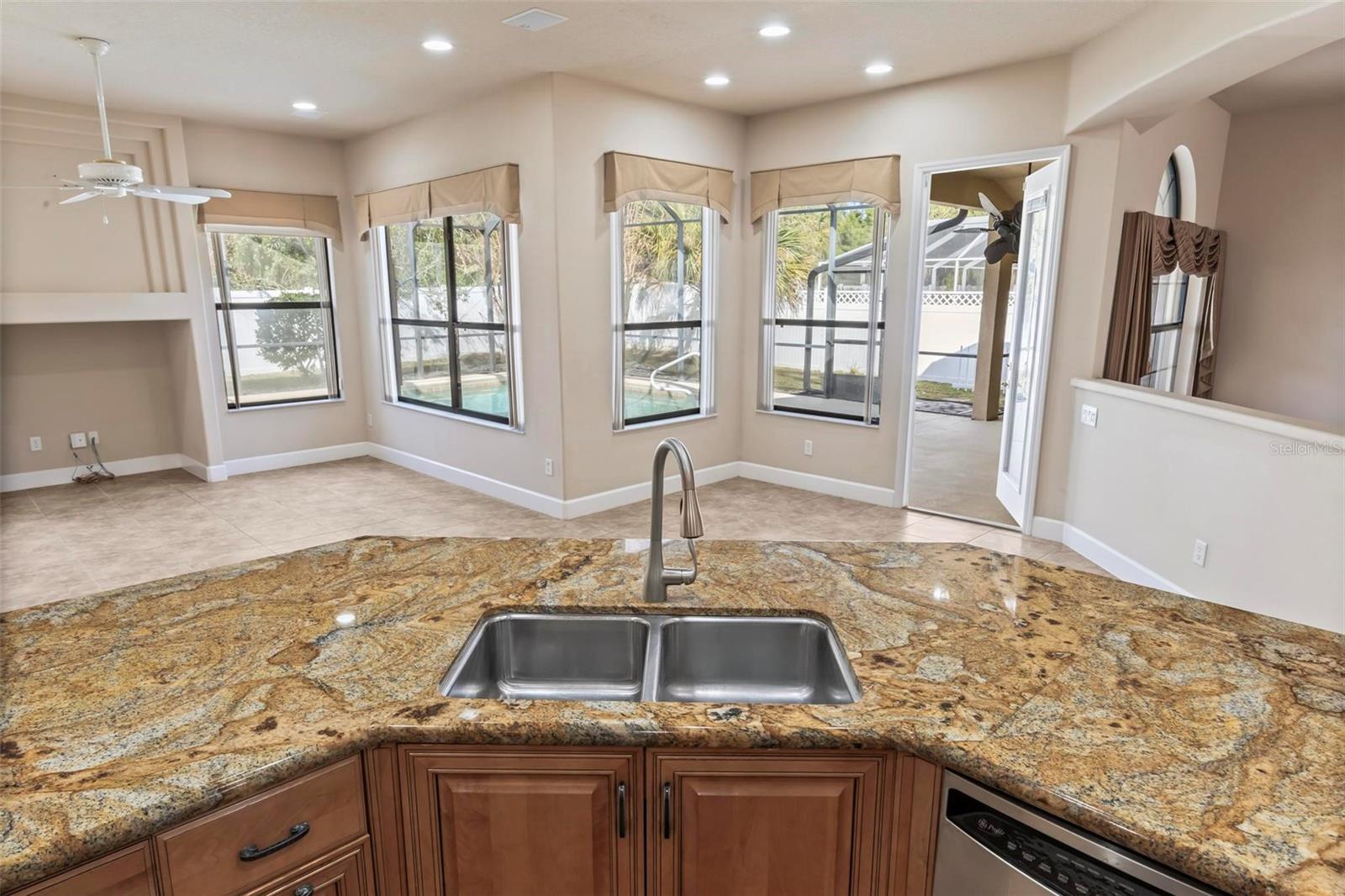 PALM COAST SEC 16 - Residential