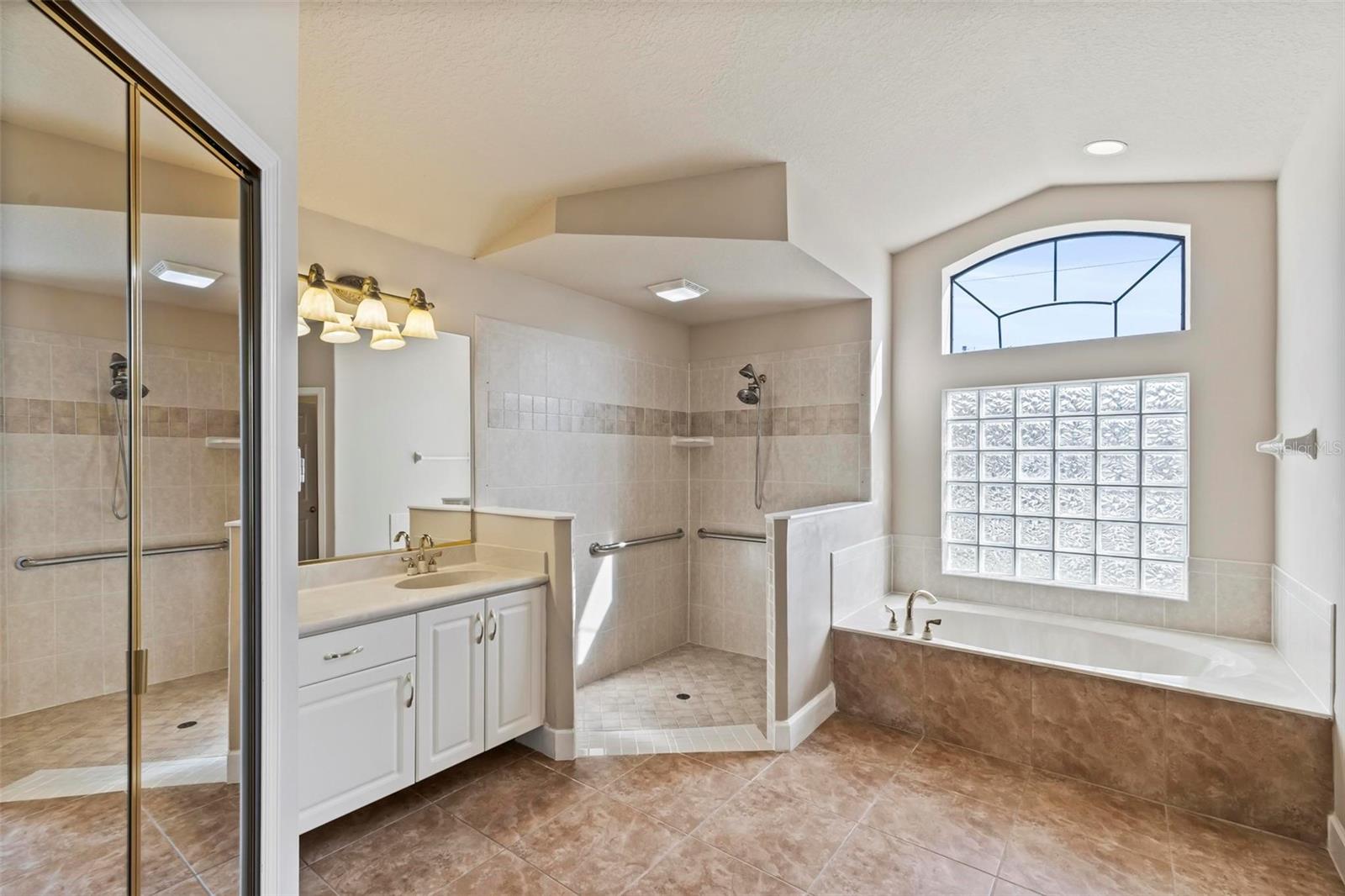 PALM COAST SEC 16 - Residential