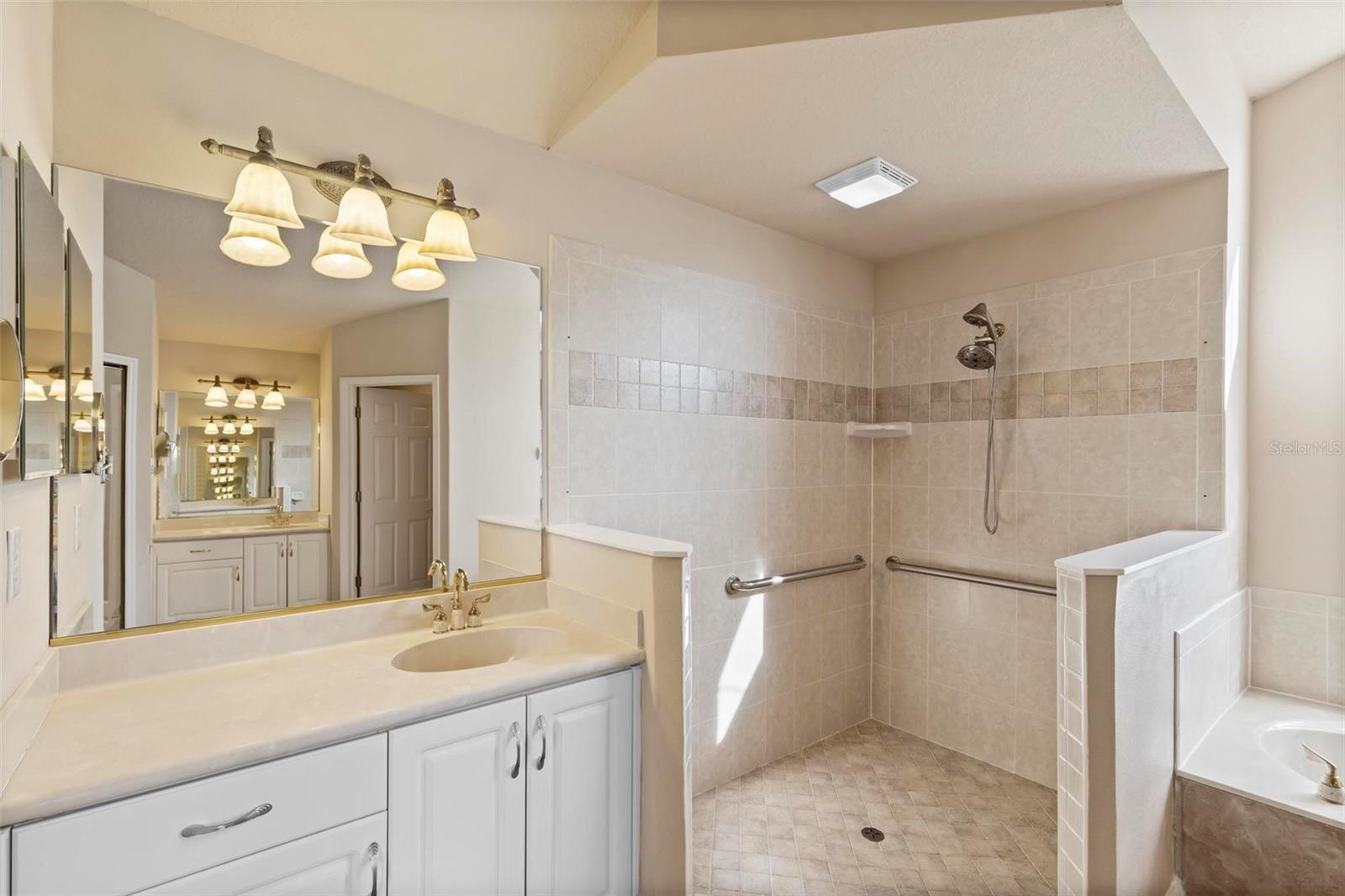 PALM COAST SEC 16 - Residential