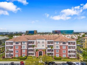 5037 SHOREWAY LOOP 202 ORLANDO FL 32819