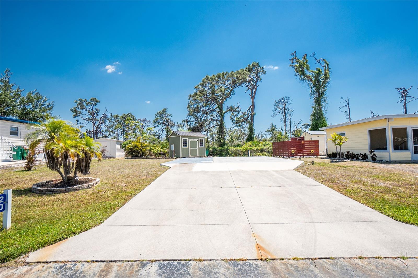 OYSTER CREEK MHP - Land