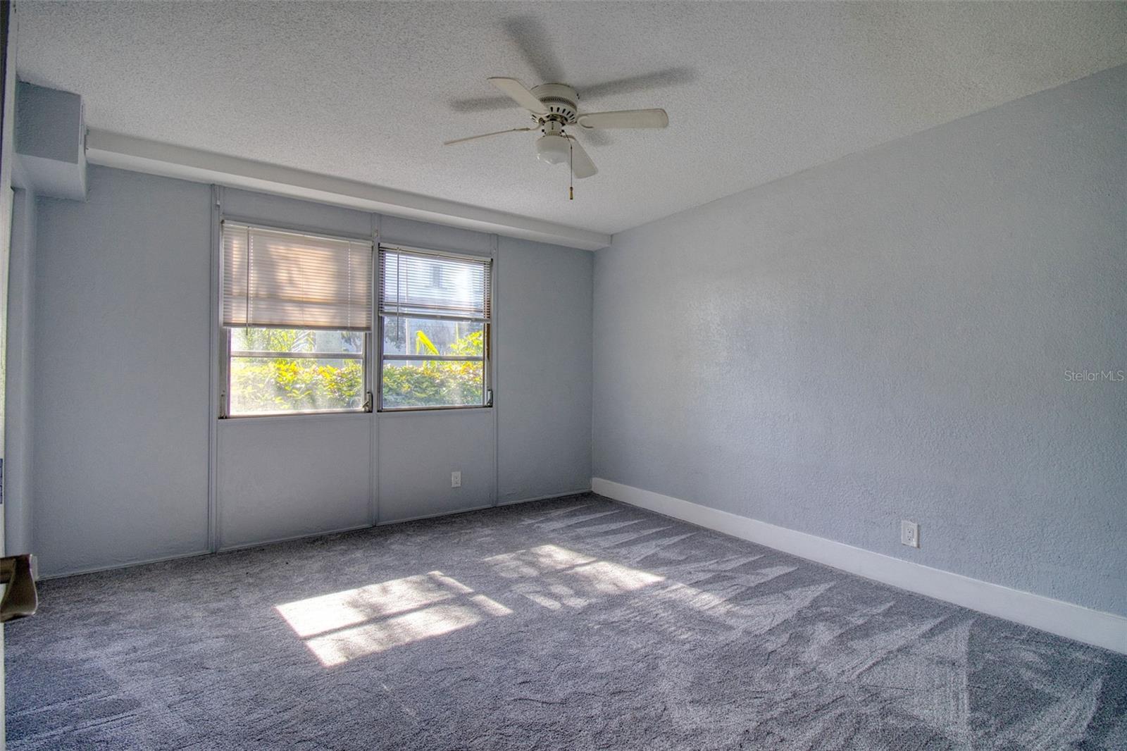 WAVE, THE CONDO - Residential Lease