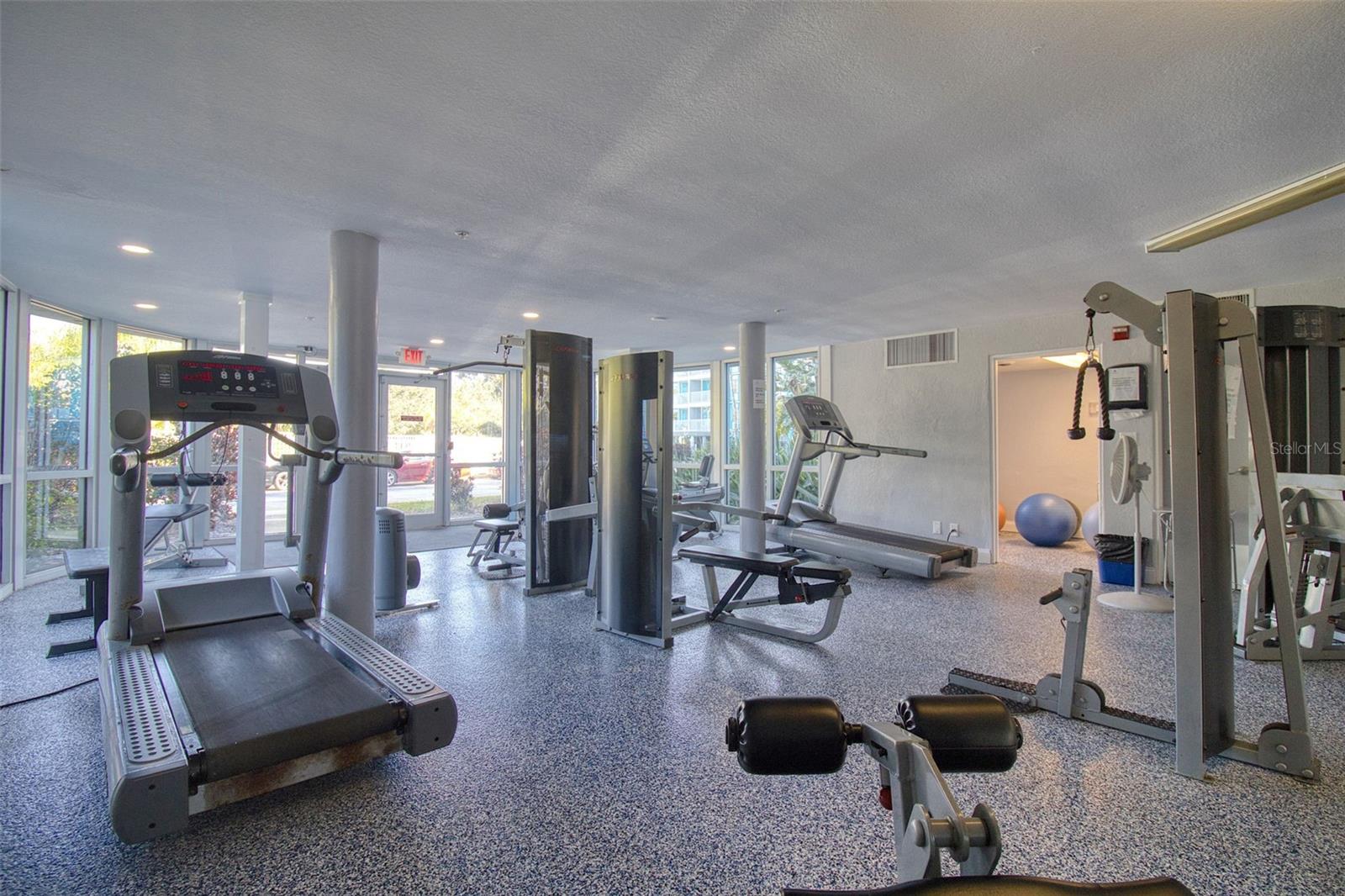 WAVE, THE CONDO - Residential Lease