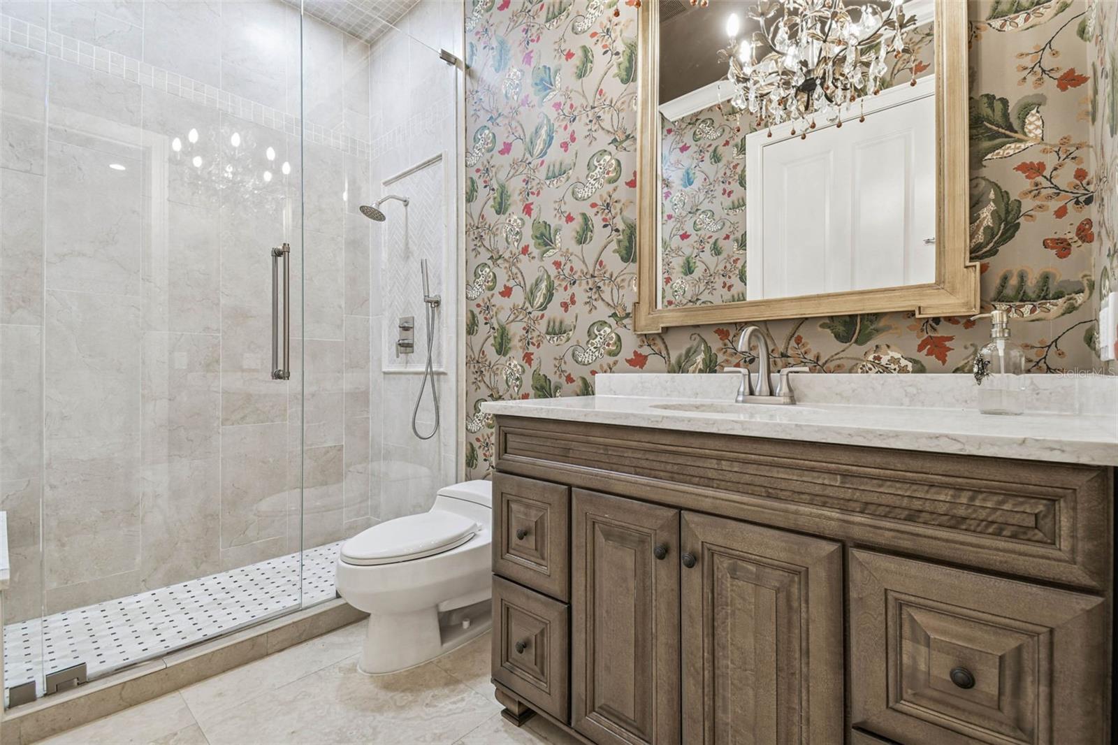 CRENSHAW LAKES - Residential