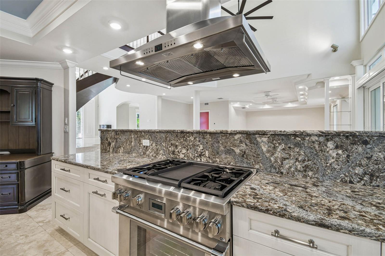 CRENSHAW LAKES - Residential