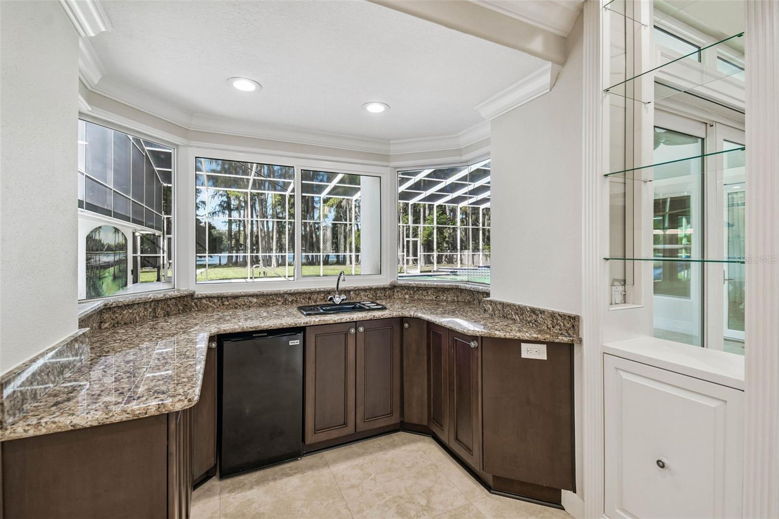 CRENSHAW LAKES - Residential