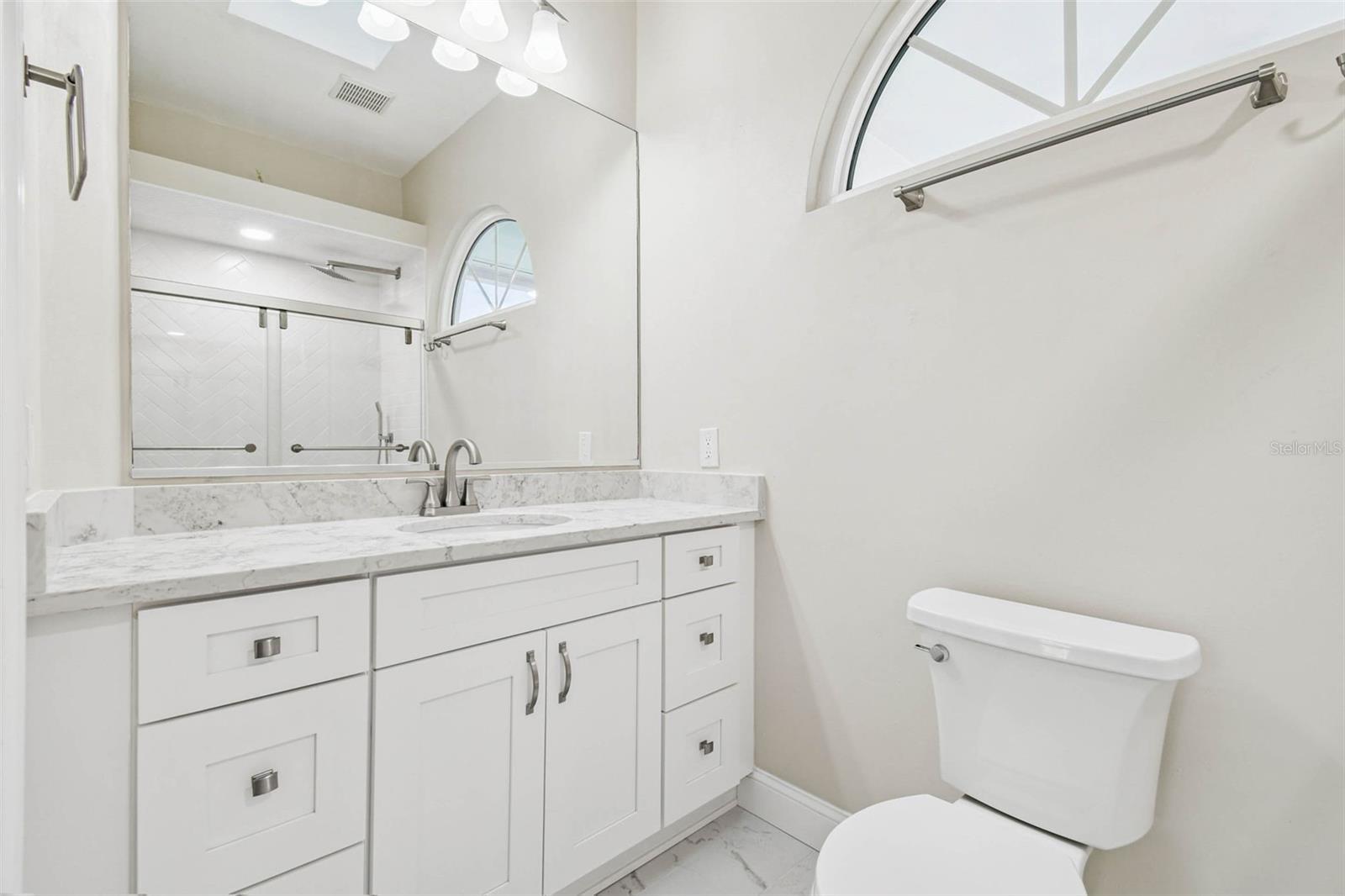 CRENSHAW LAKES - Residential