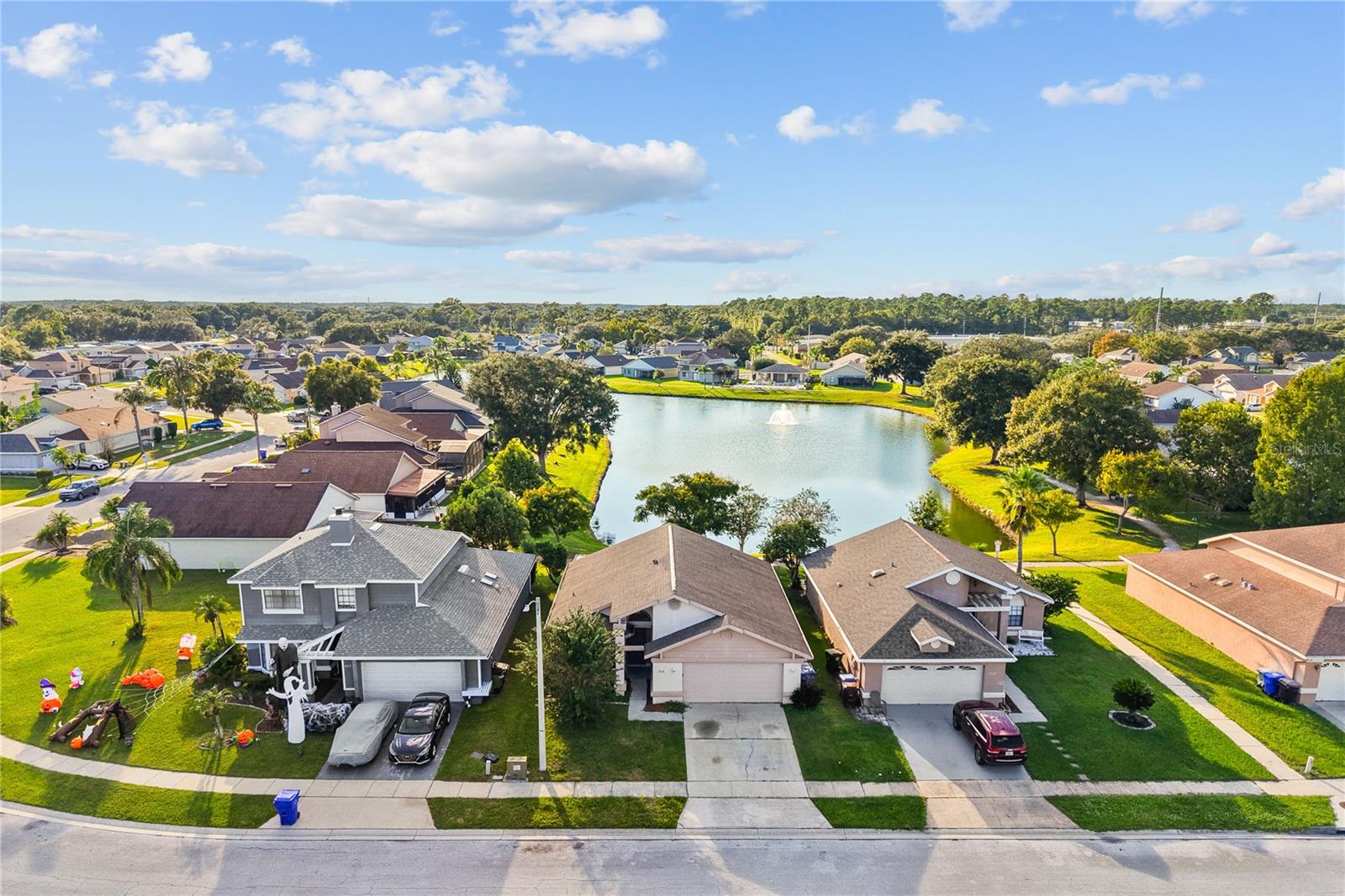 2616 WHALEBONE BAY DRIVE