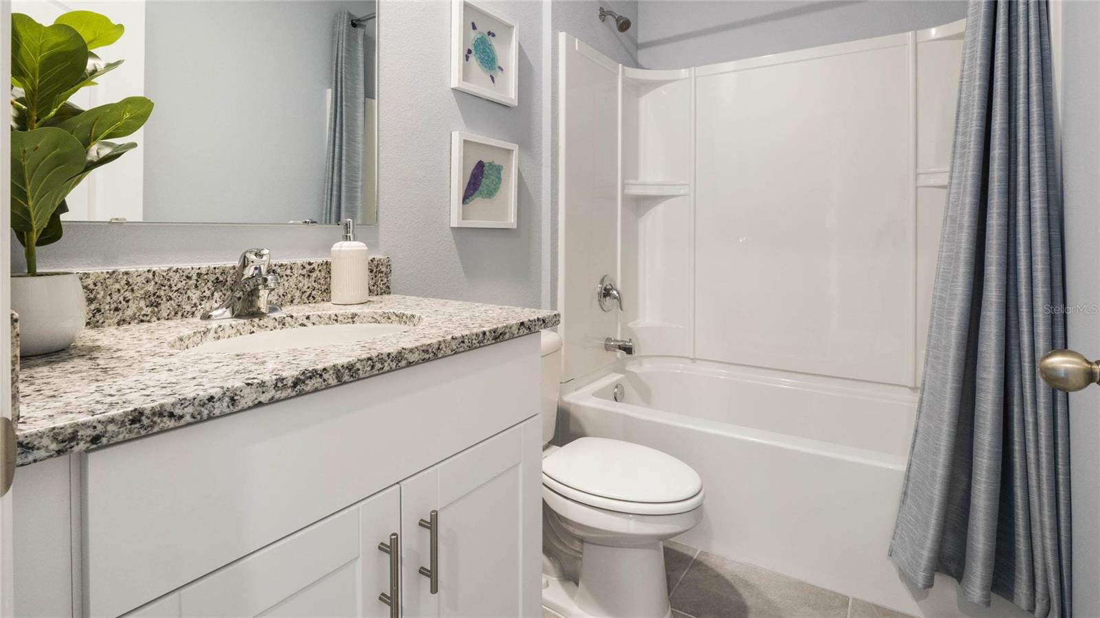 RIVERS EDGE - Residential