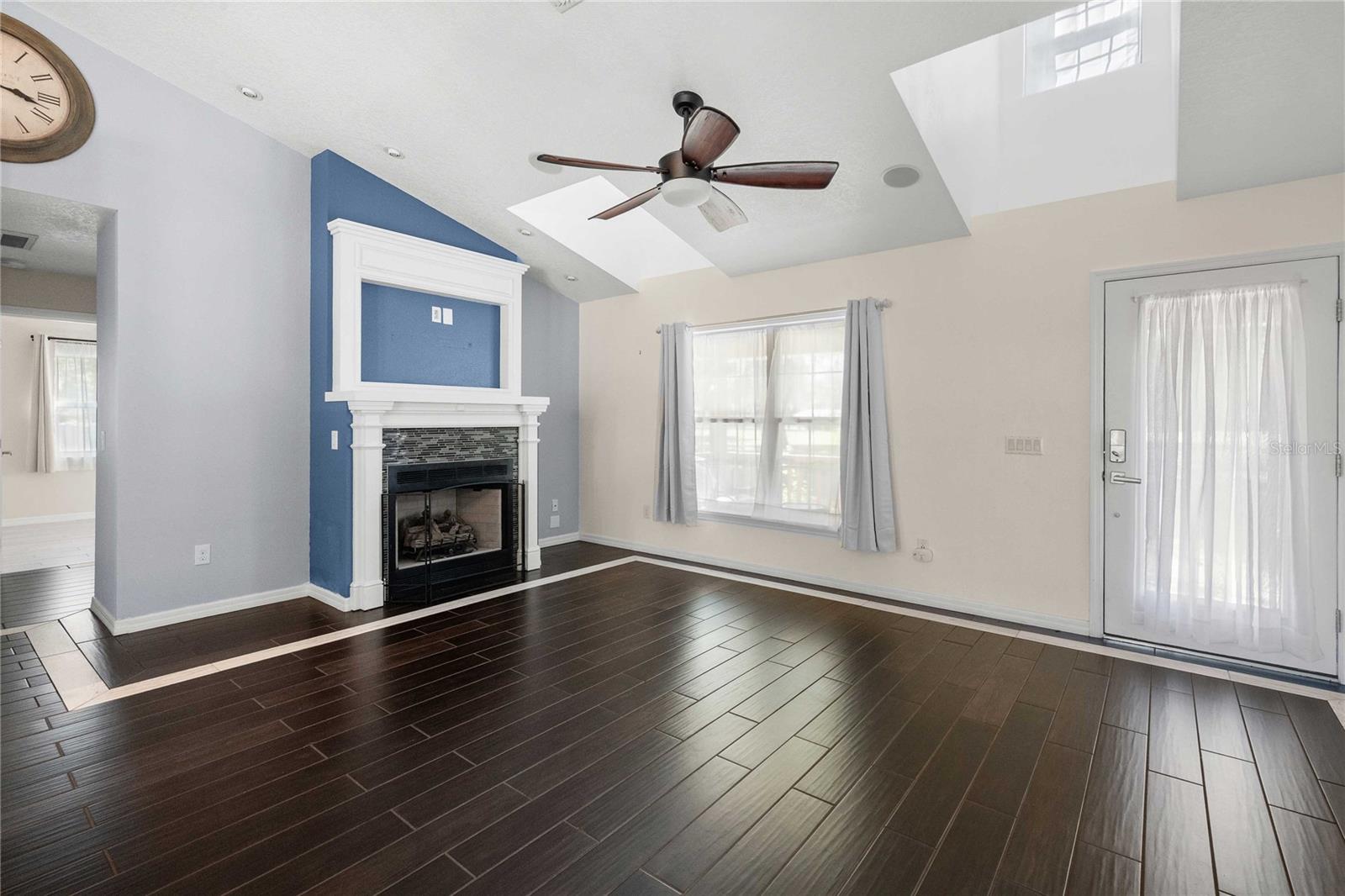 SUMTER GARDENS - Residential