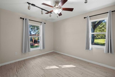 Tiny photo for 7037 Cr 625, Bushnell, FL 33513 (MLS # G5104181)