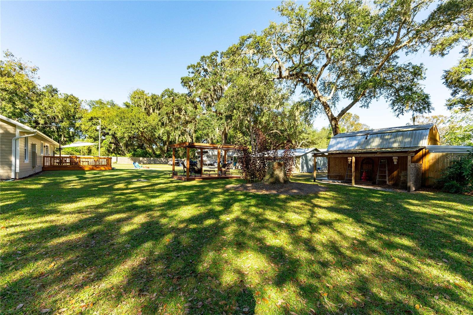 SUMTER GARDENS - Residential