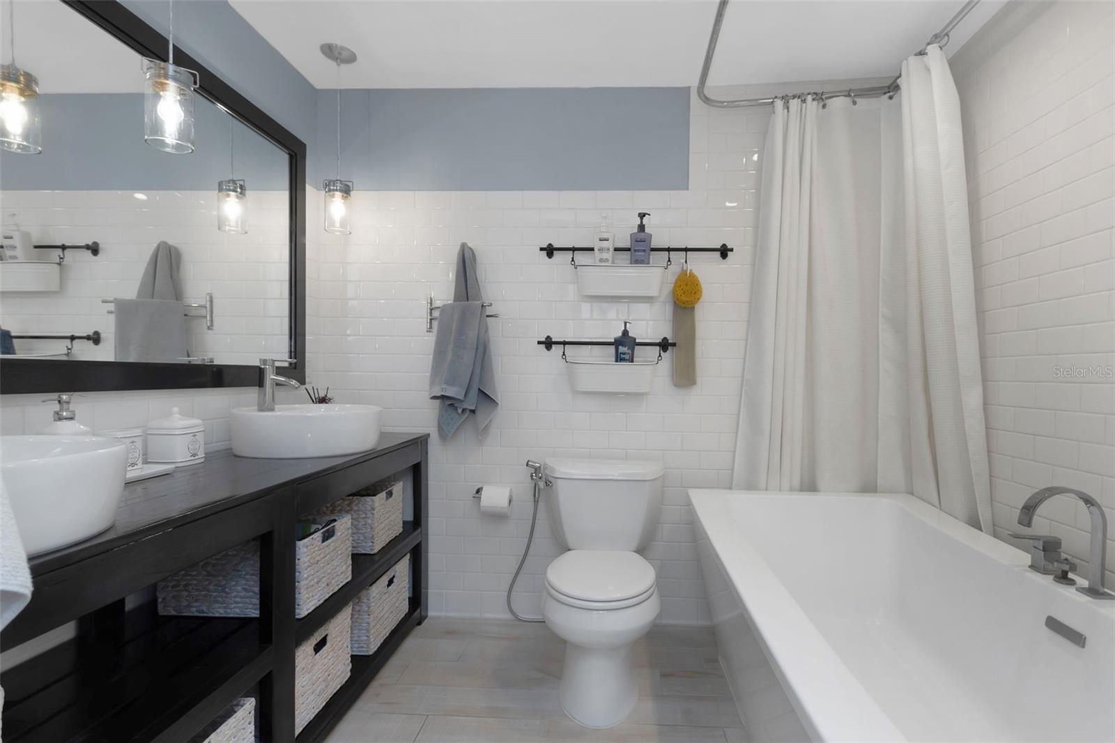 COUNTRY PLACE WEST UNIT III - Residential