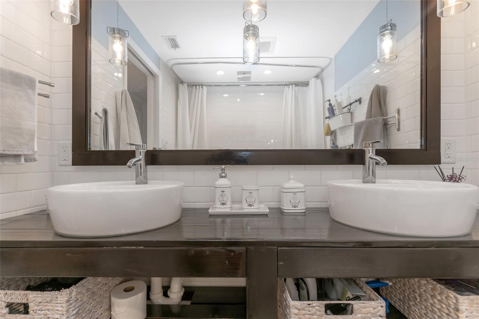 COUNTRY PLACE WEST UNIT III - Residential