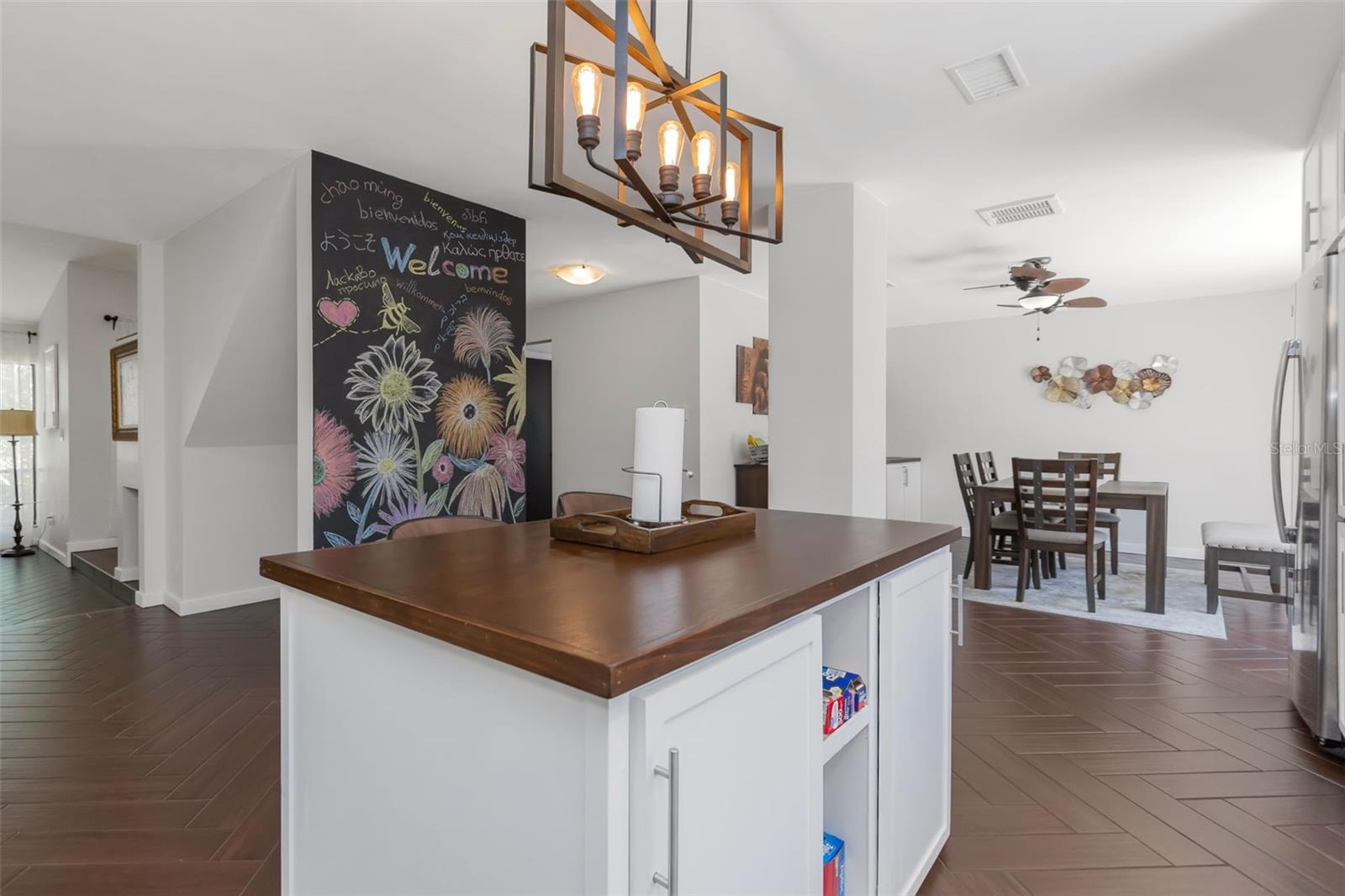 COUNTRY PLACE WEST UNIT III - Residential