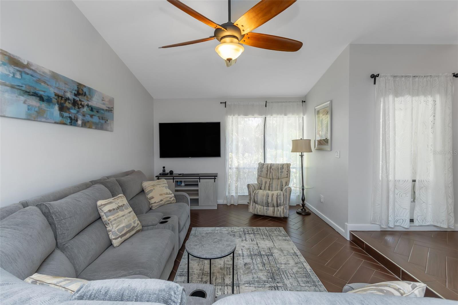 COUNTRY PLACE WEST UNIT III - Residential