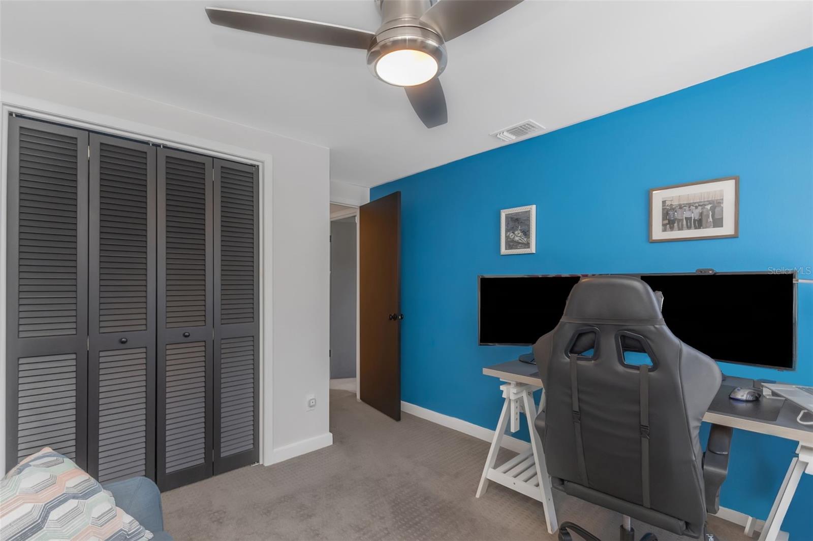 COUNTRY PLACE WEST UNIT III - Residential