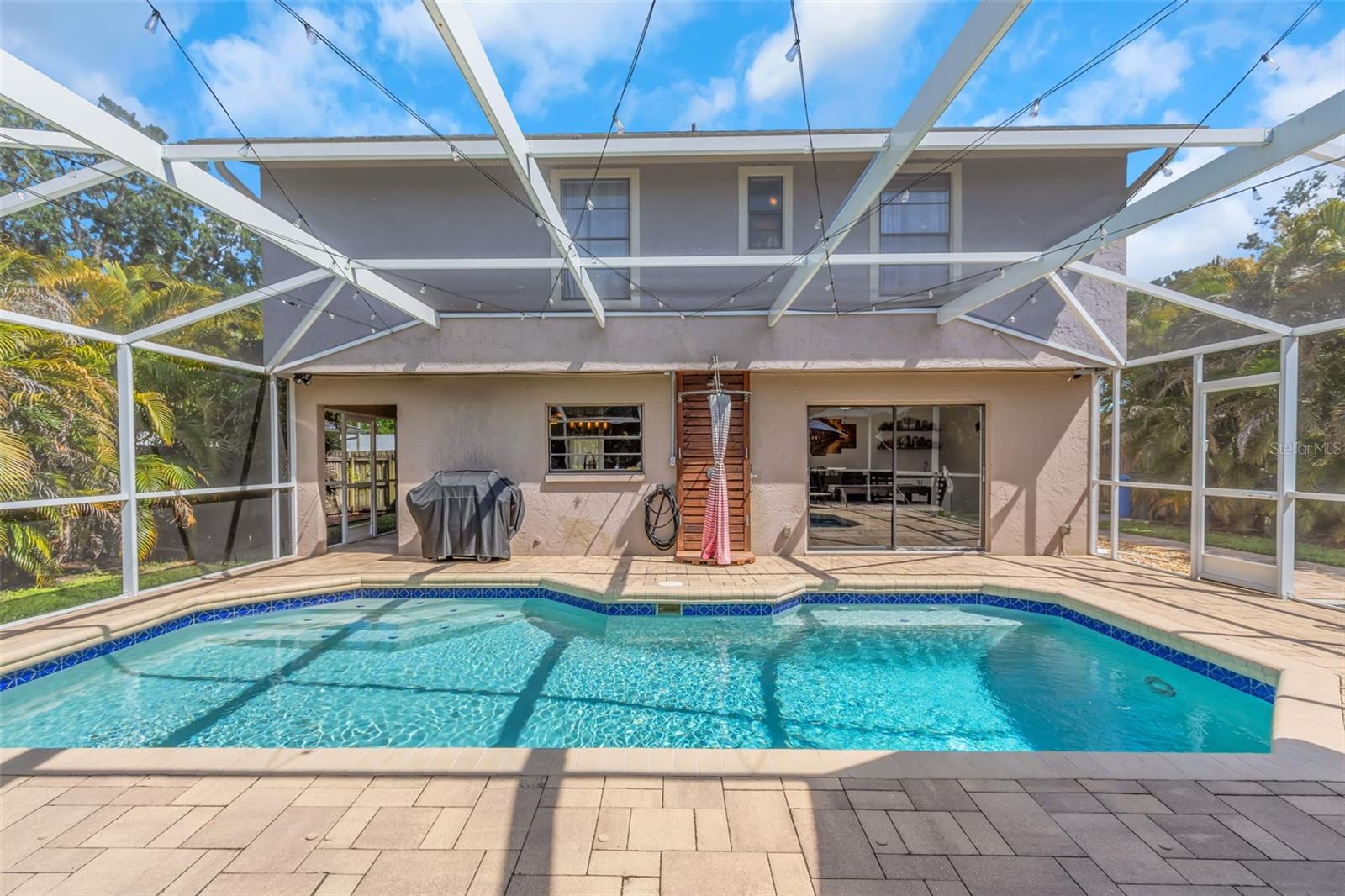 COUNTRY PLACE WEST UNIT III - Residential