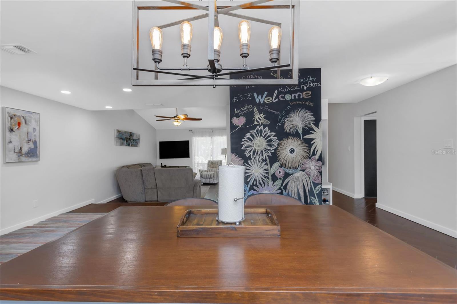 COUNTRY PLACE WEST UNIT III - Residential