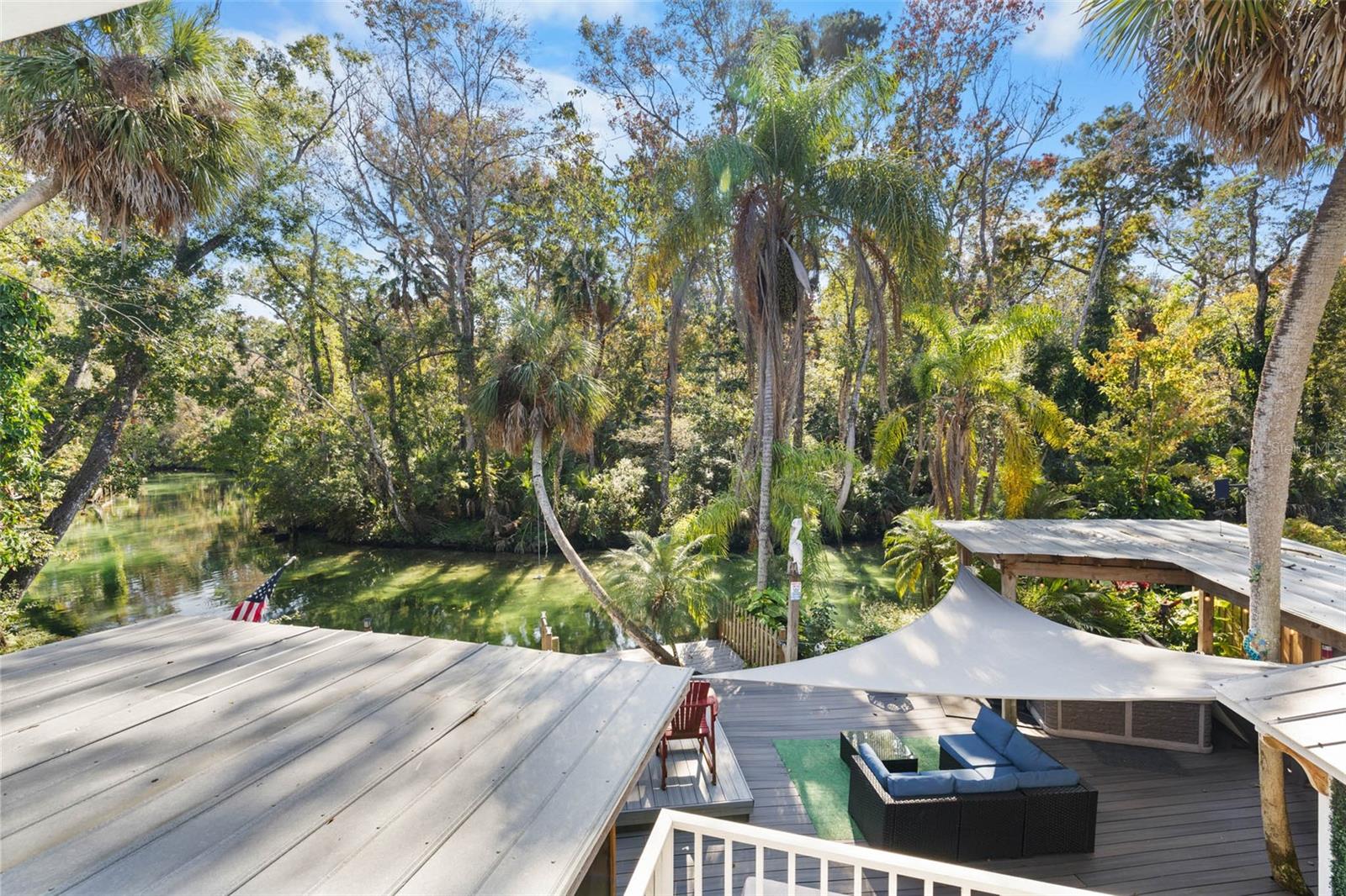 WEEKI WACHEE SHORES - Residential