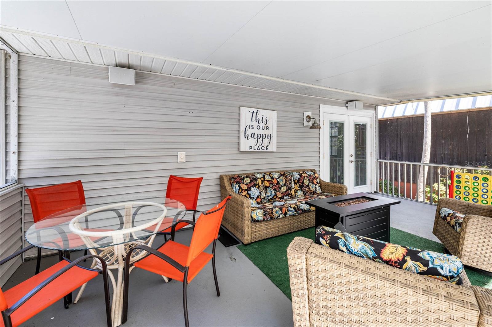 WEEKI WACHEE SHORES - Residential