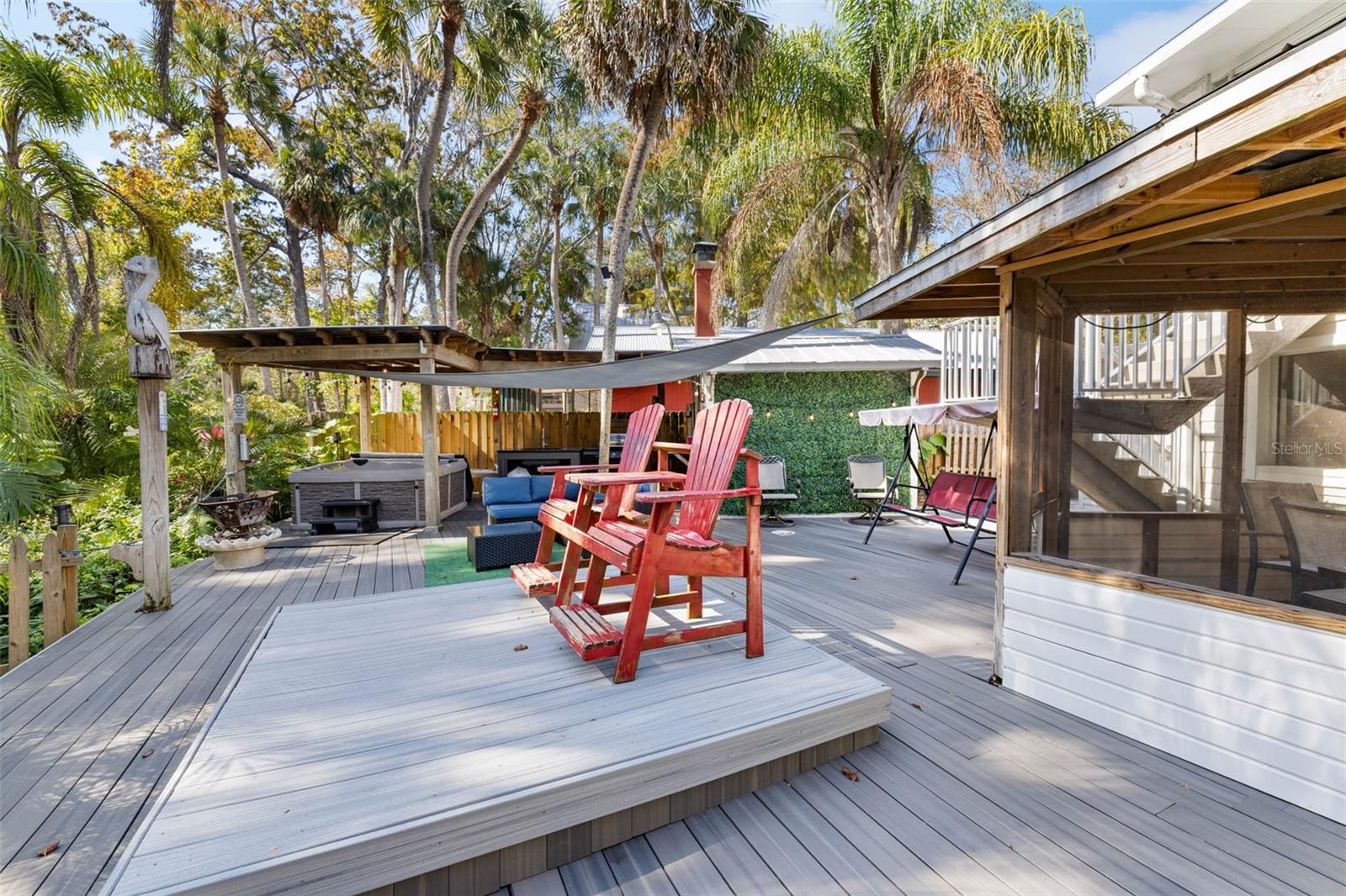 WEEKI WACHEE SHORES - Residential